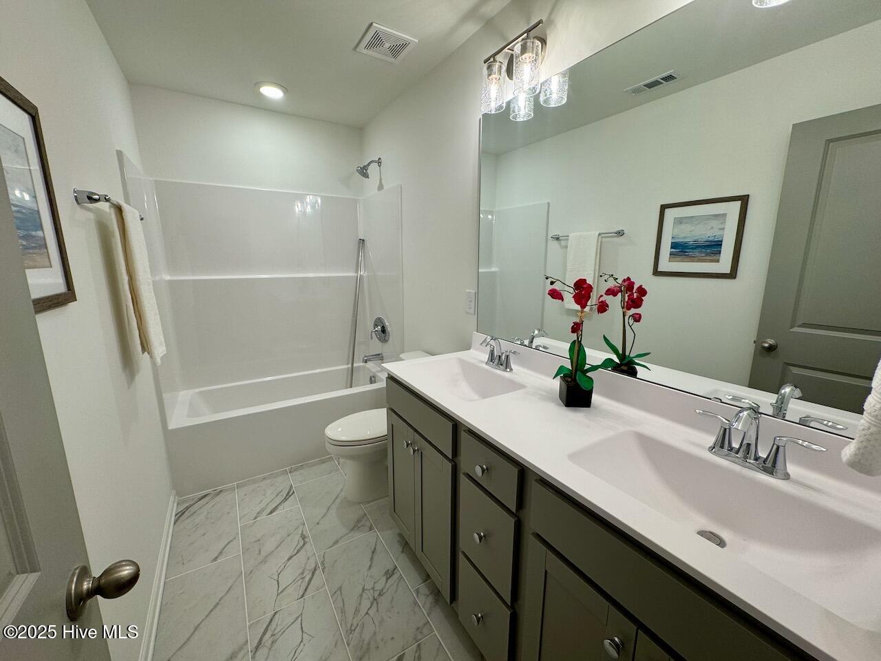 196 Grand Griffon Way Property Photo 41