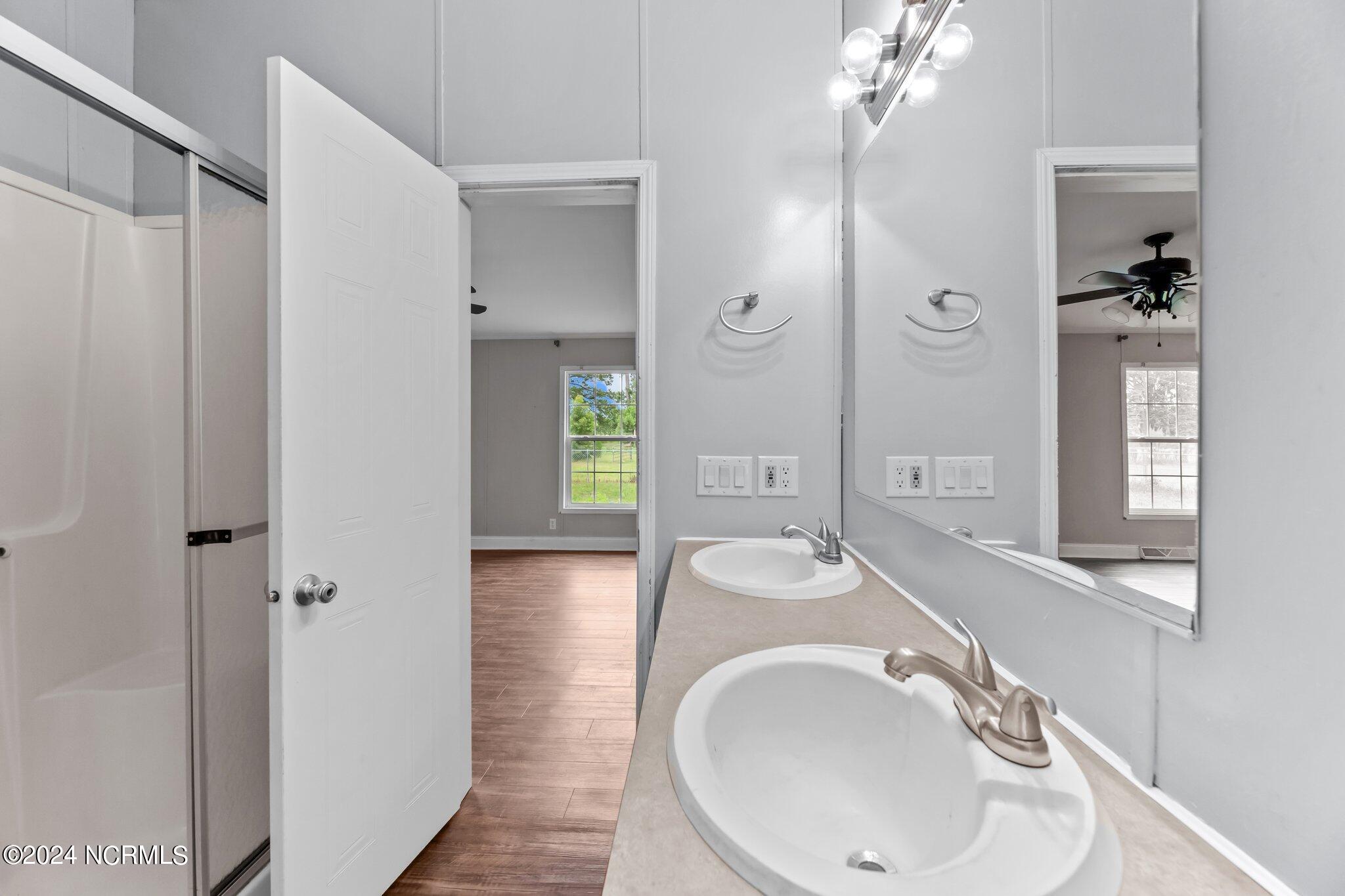 4118 Race Track Road Property Photo 14