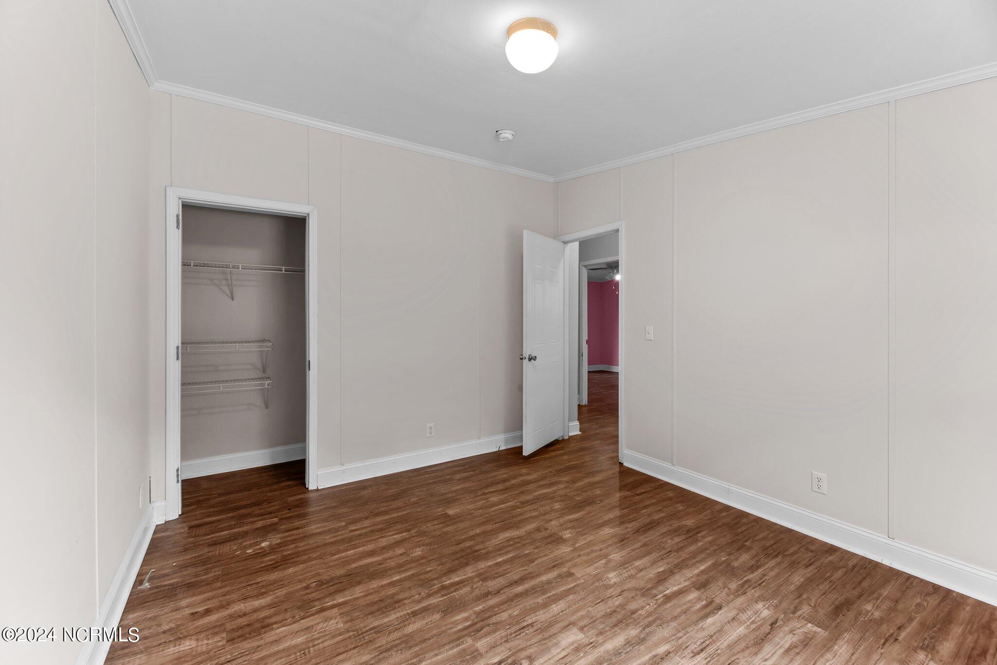 4118 Race Track Road Property Photo 25