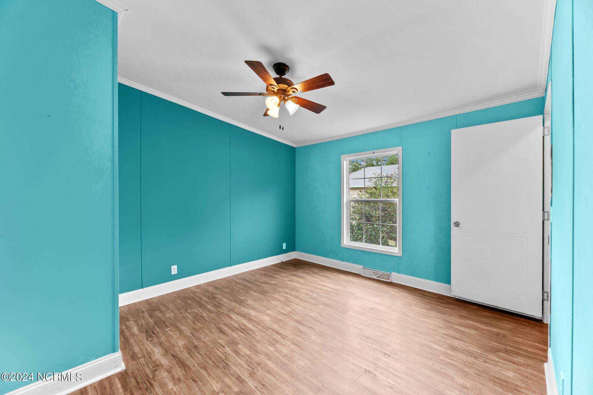 4118 Race Track Road Property Photo 26
