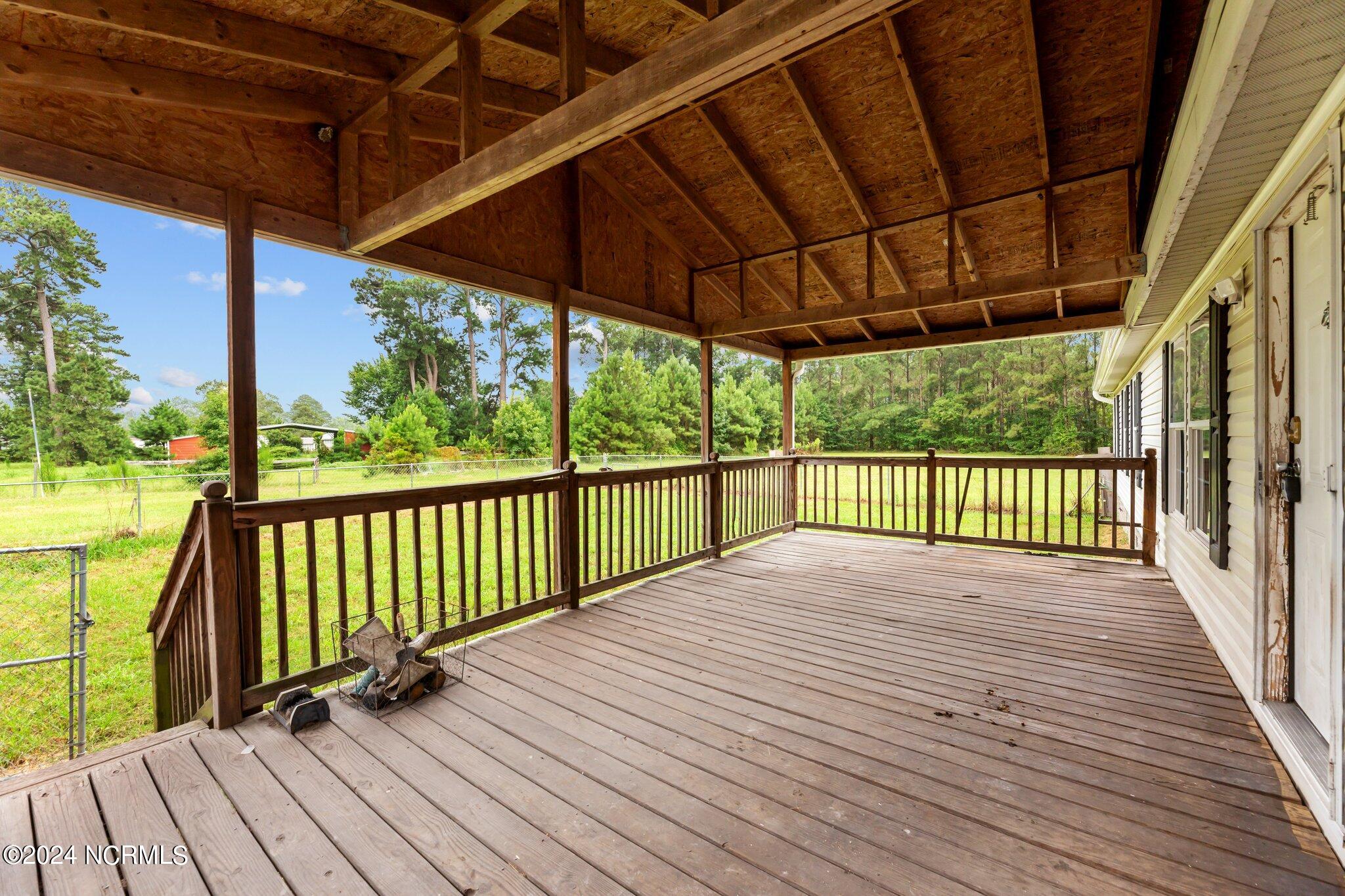 4118 Race Track Road Property Photo 34