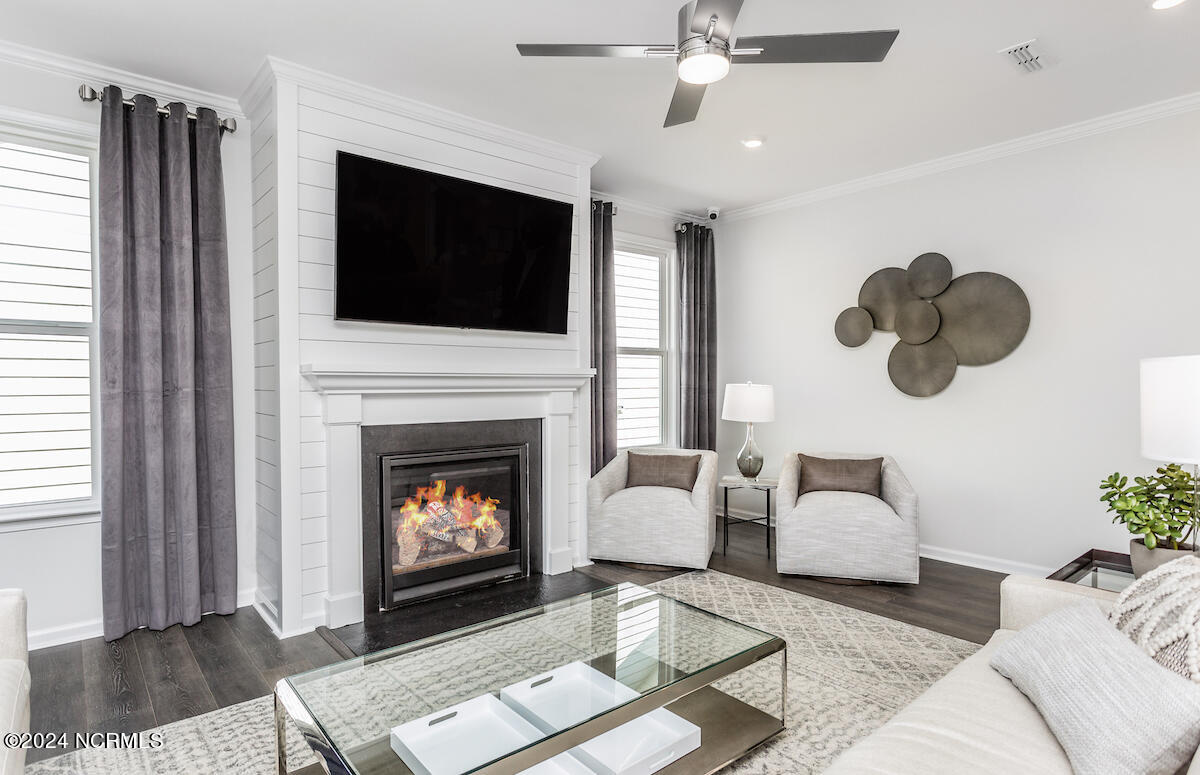 5521 Coral Tide Avenue Property Photo 11