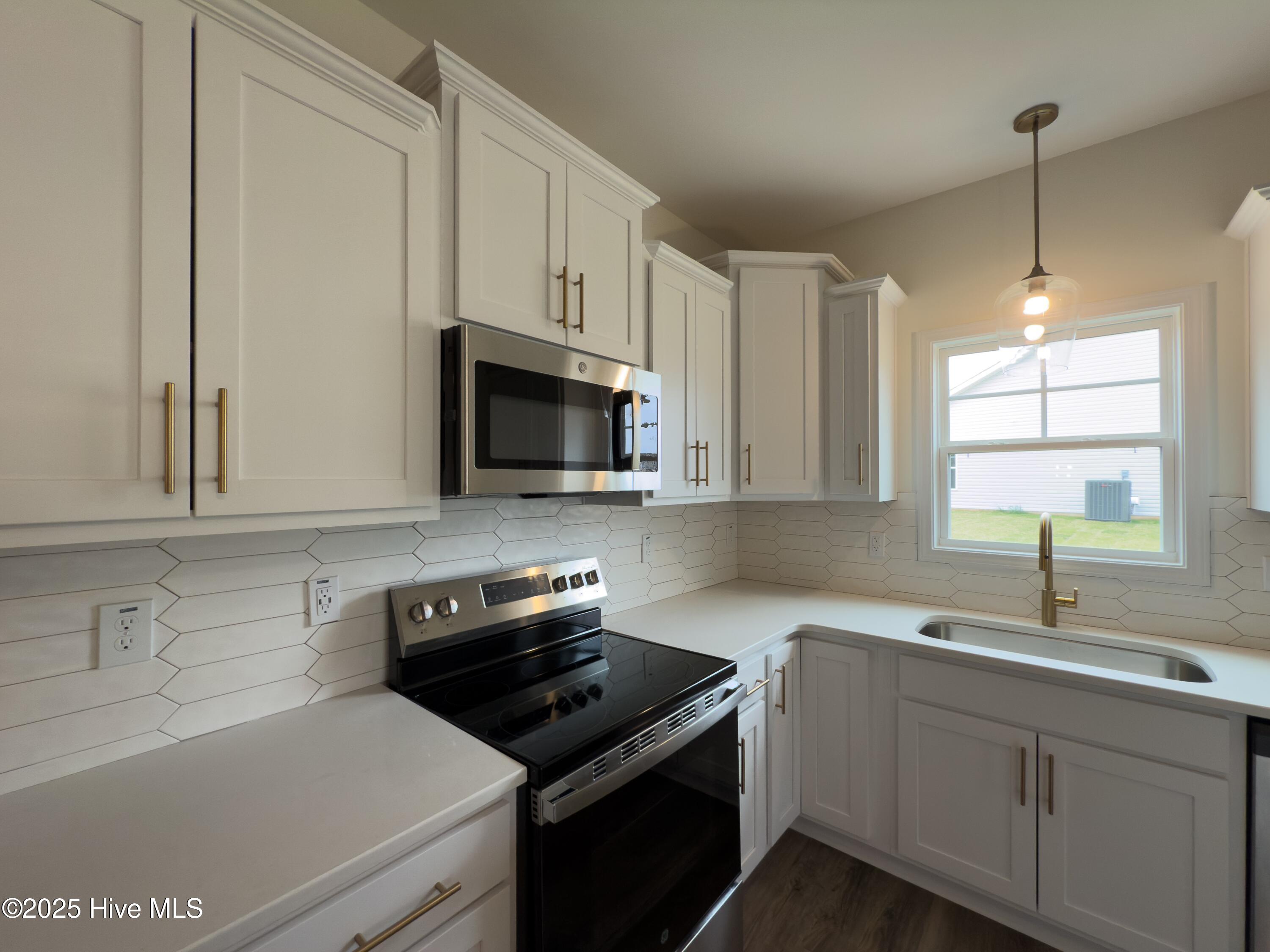 341 Edwinstowe (lot 22) Avenue Property Photo 8