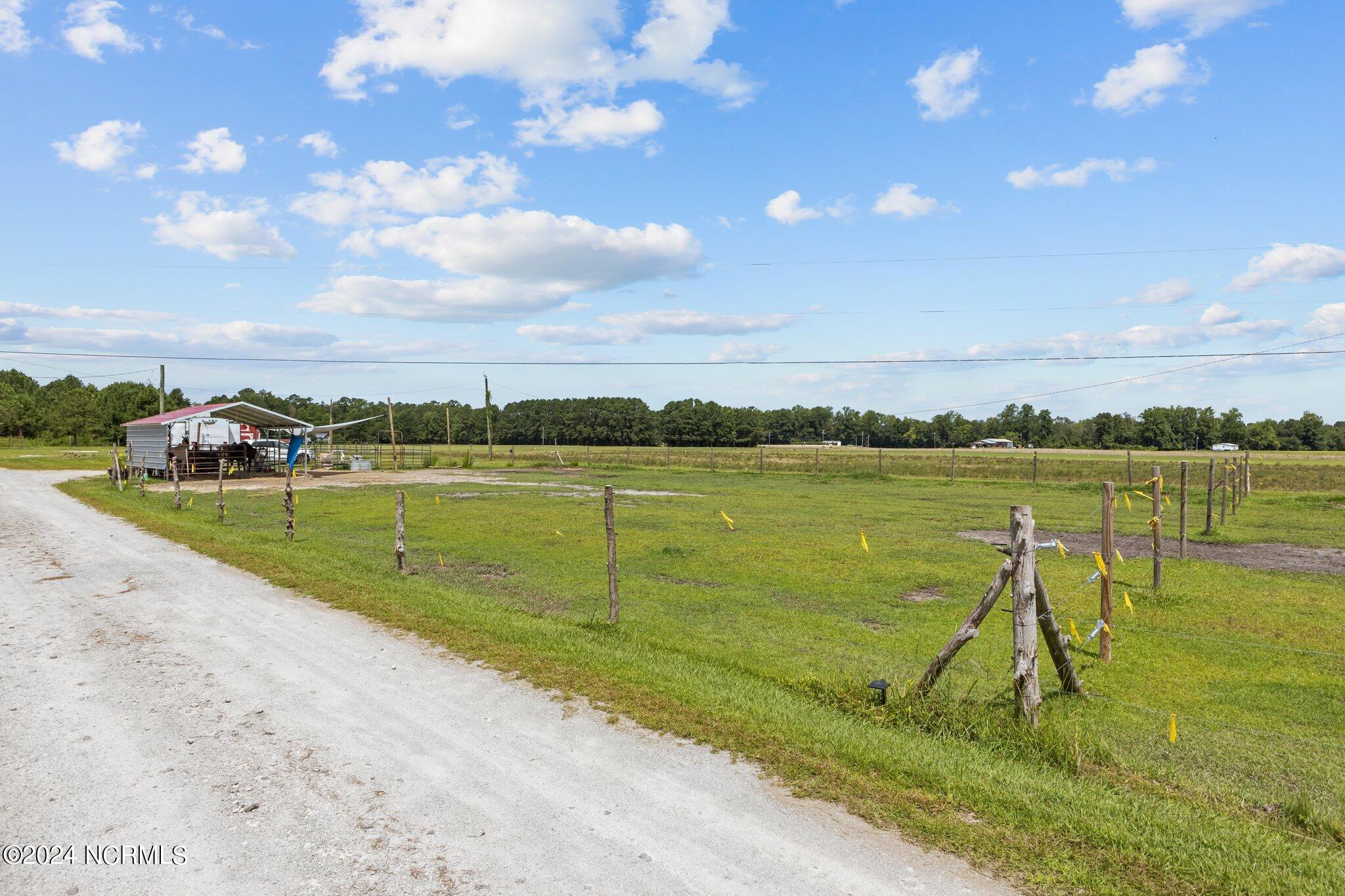 1571 Belgrade Swansboro Road Property Photo 8