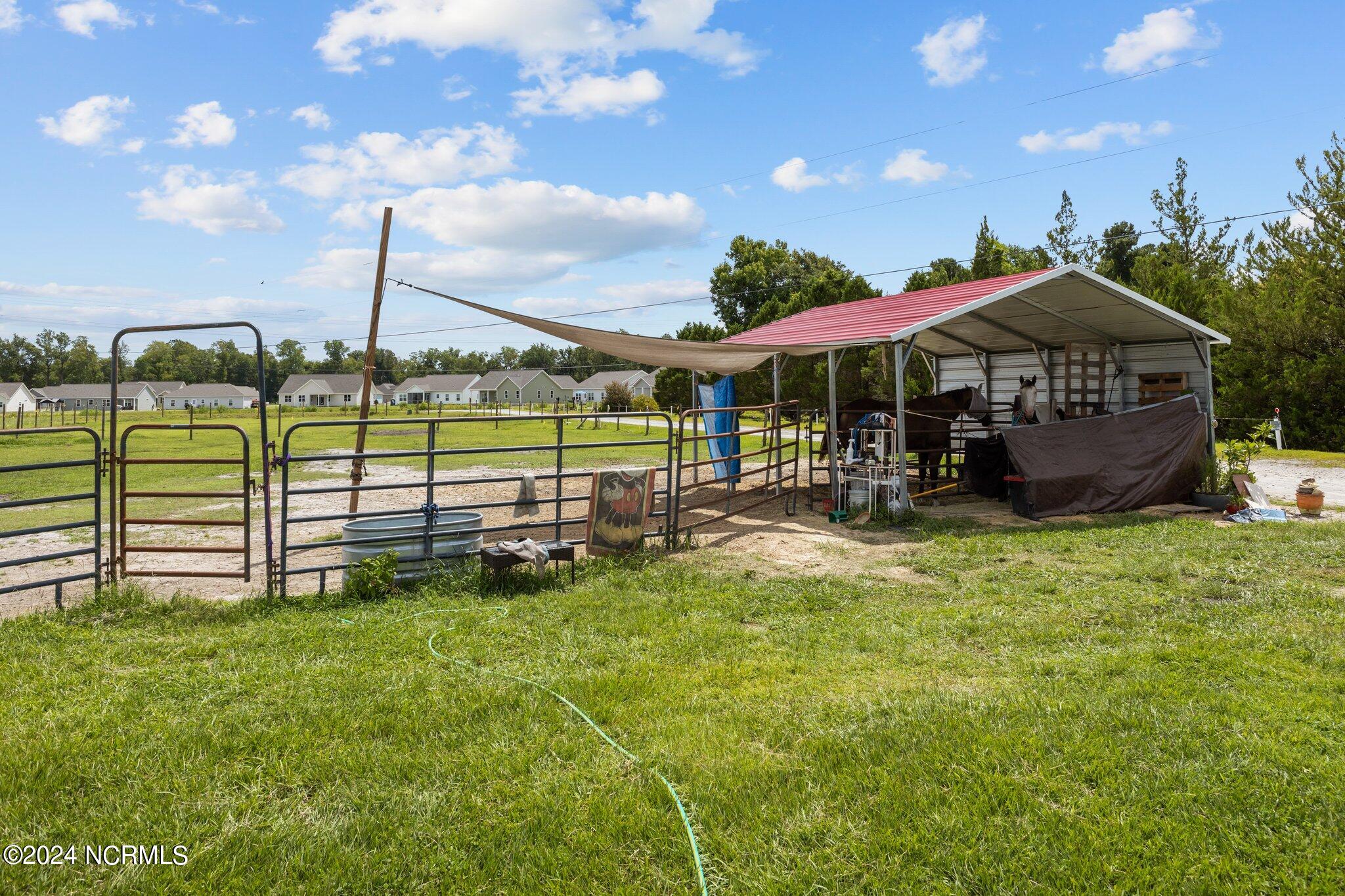1571 Belgrade Swansboro Road Property Photo 12