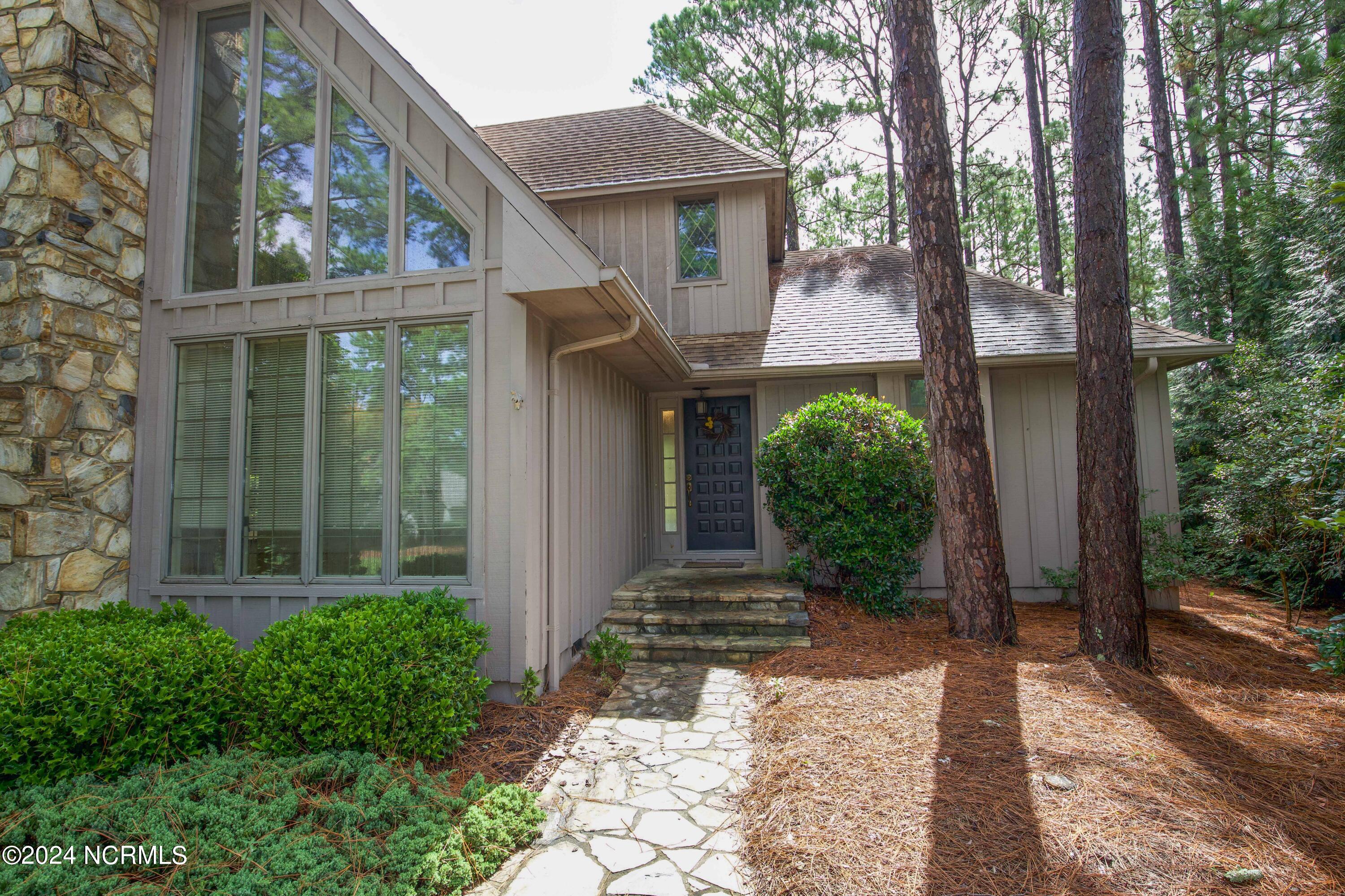 620 Diamondhead Drive S Property Photo 5