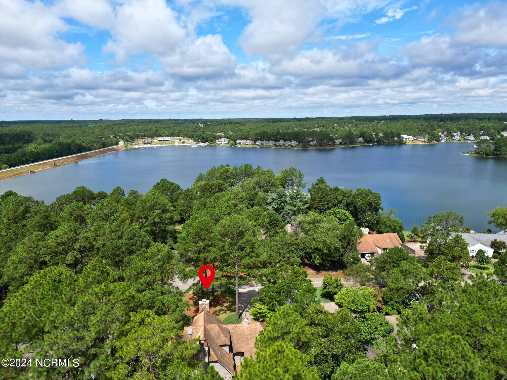 620 Diamondhead Drive S Property Photo 6