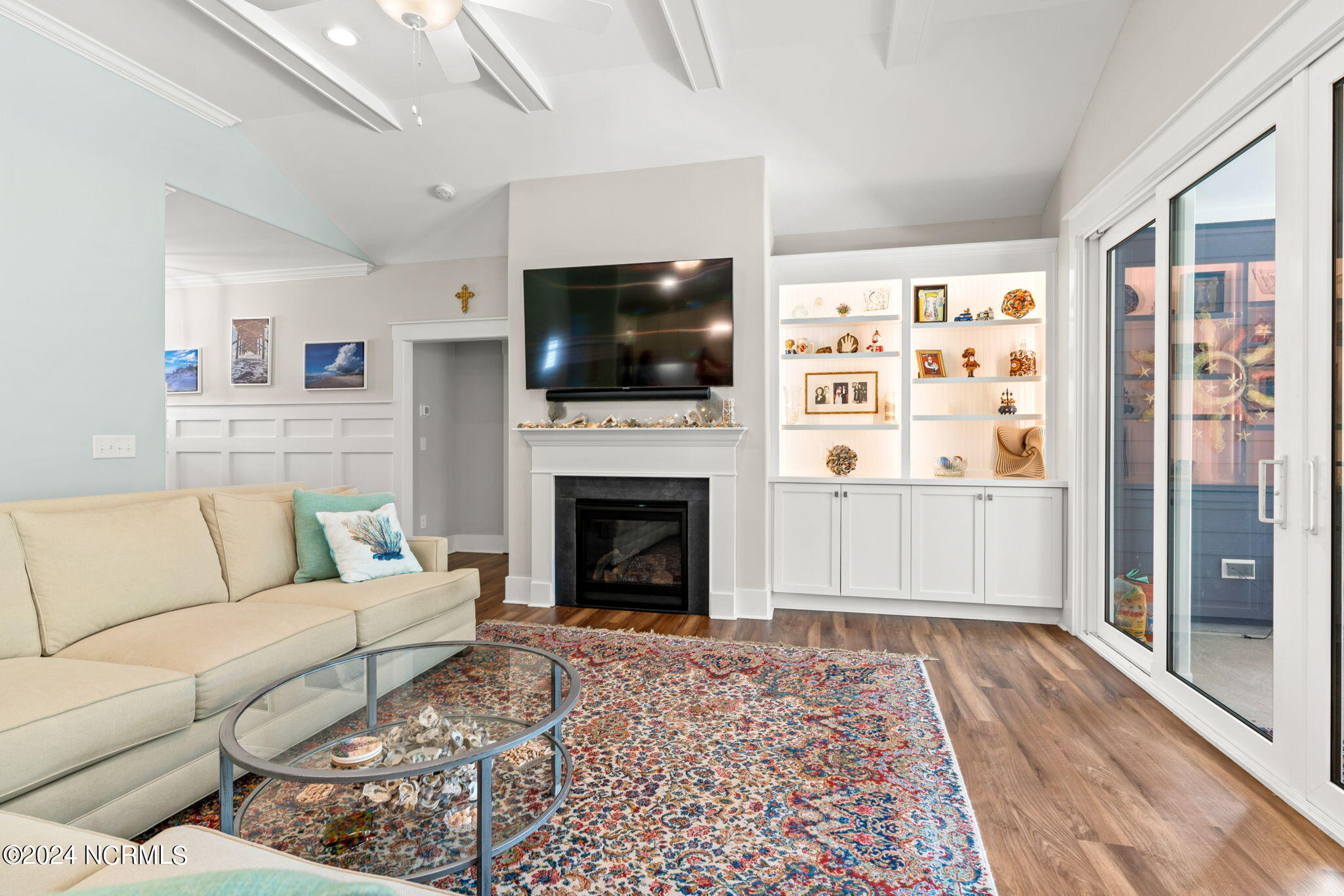 1365 Long Pond Road Property Photo 6