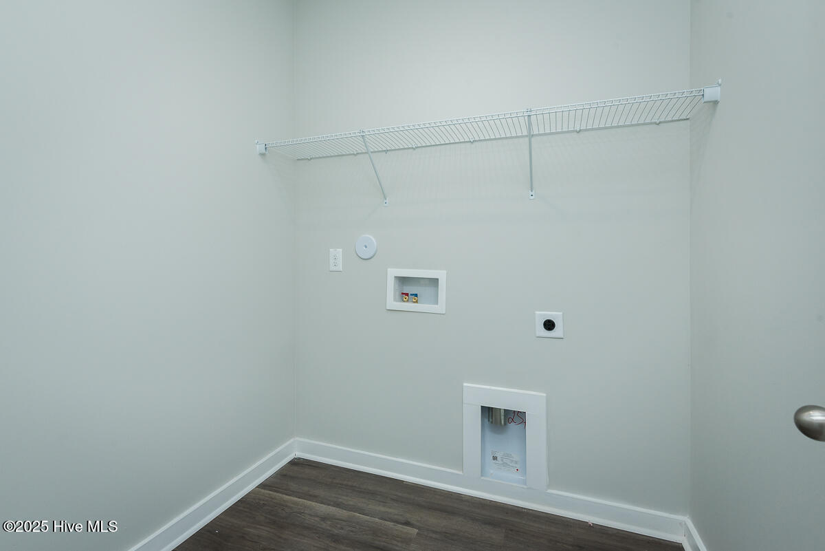 300 Yellowwood Avenue Property Photo 16