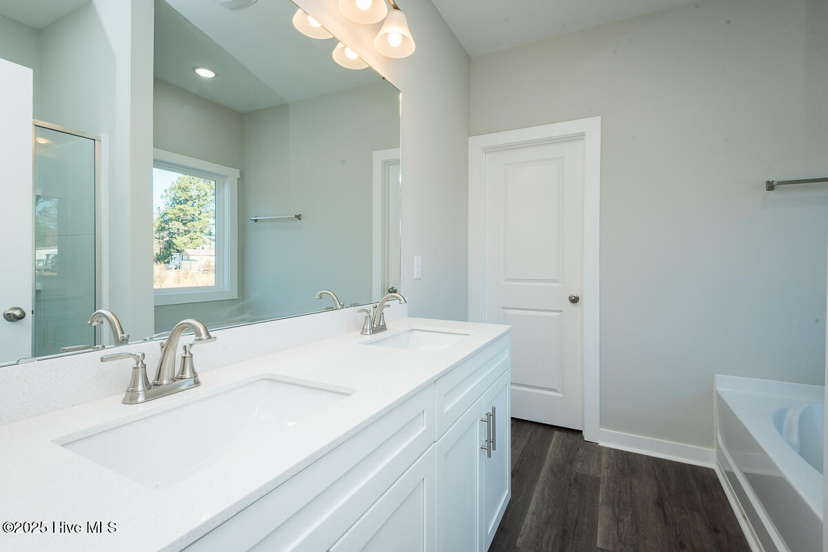 300 Yellowwood Avenue Property Photo 21