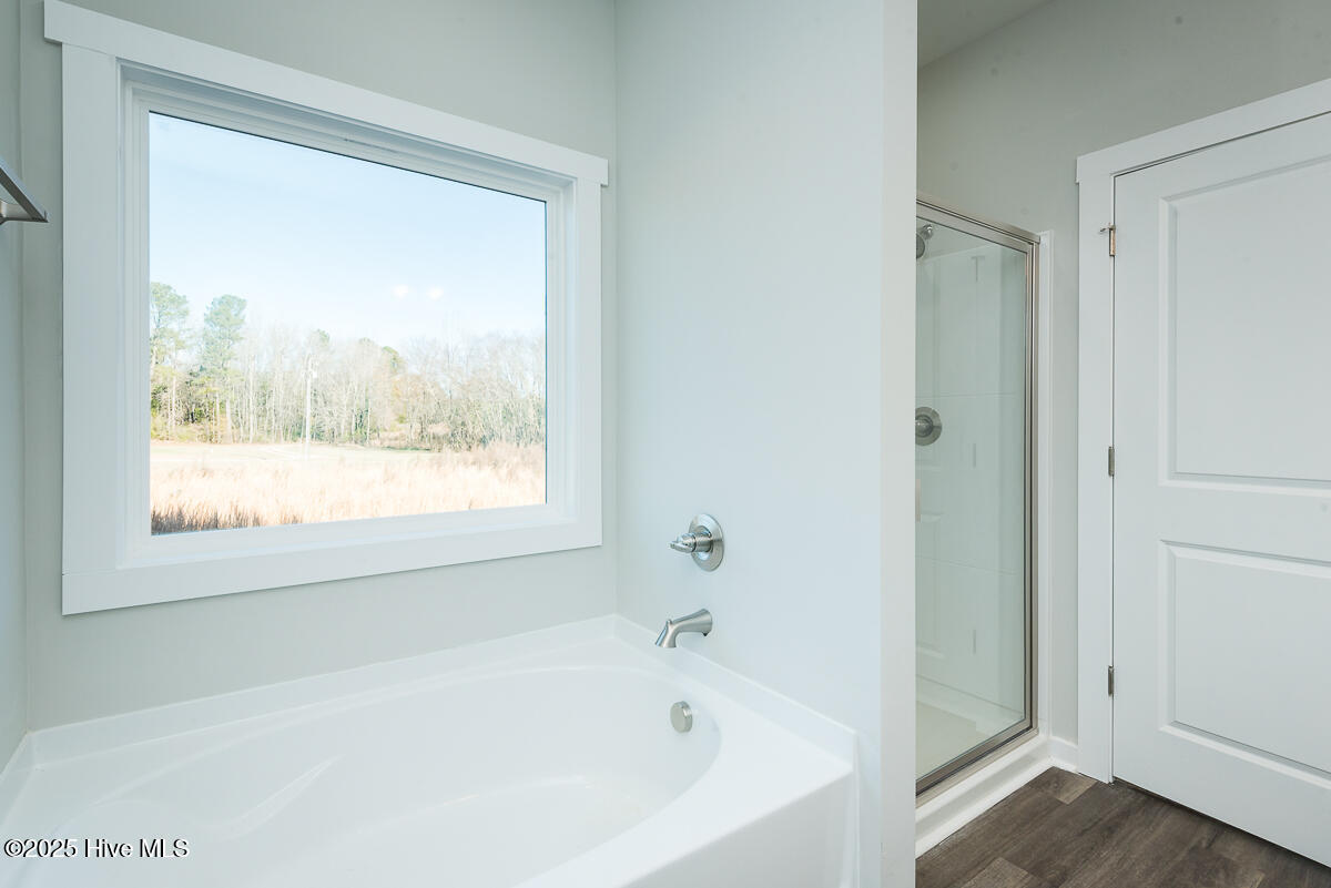 300 Yellowwood Avenue Property Photo 22