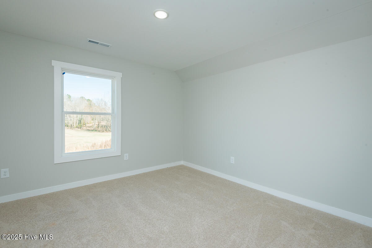 300 Yellowwood Avenue Property Photo 27