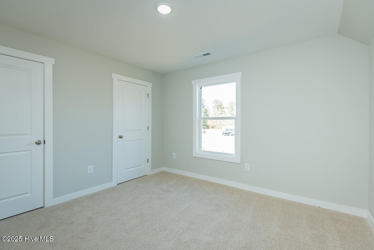 300 Yellowwood Avenue Property Photo 28