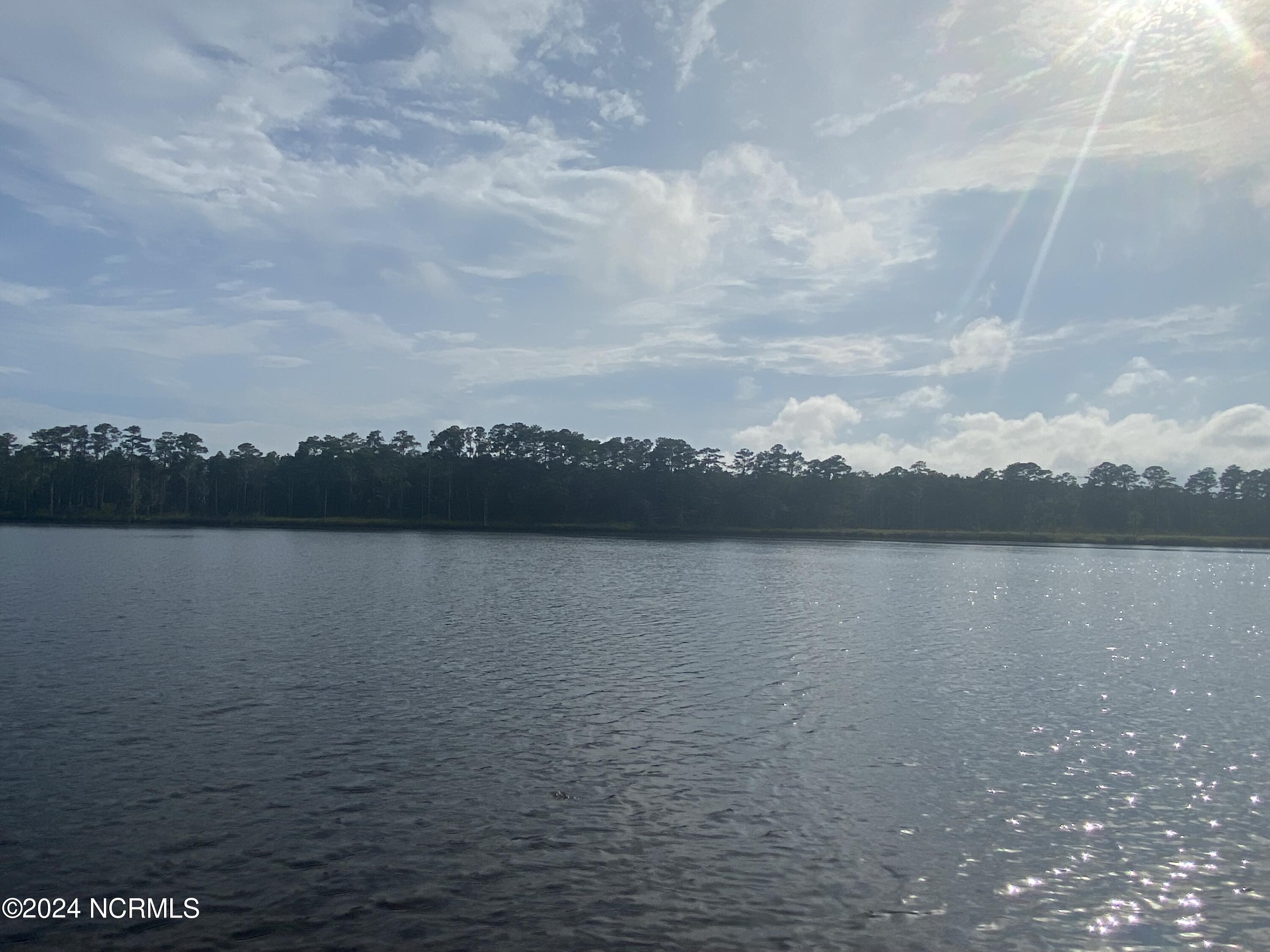 5314 Trade Winds Road Property Photo 9