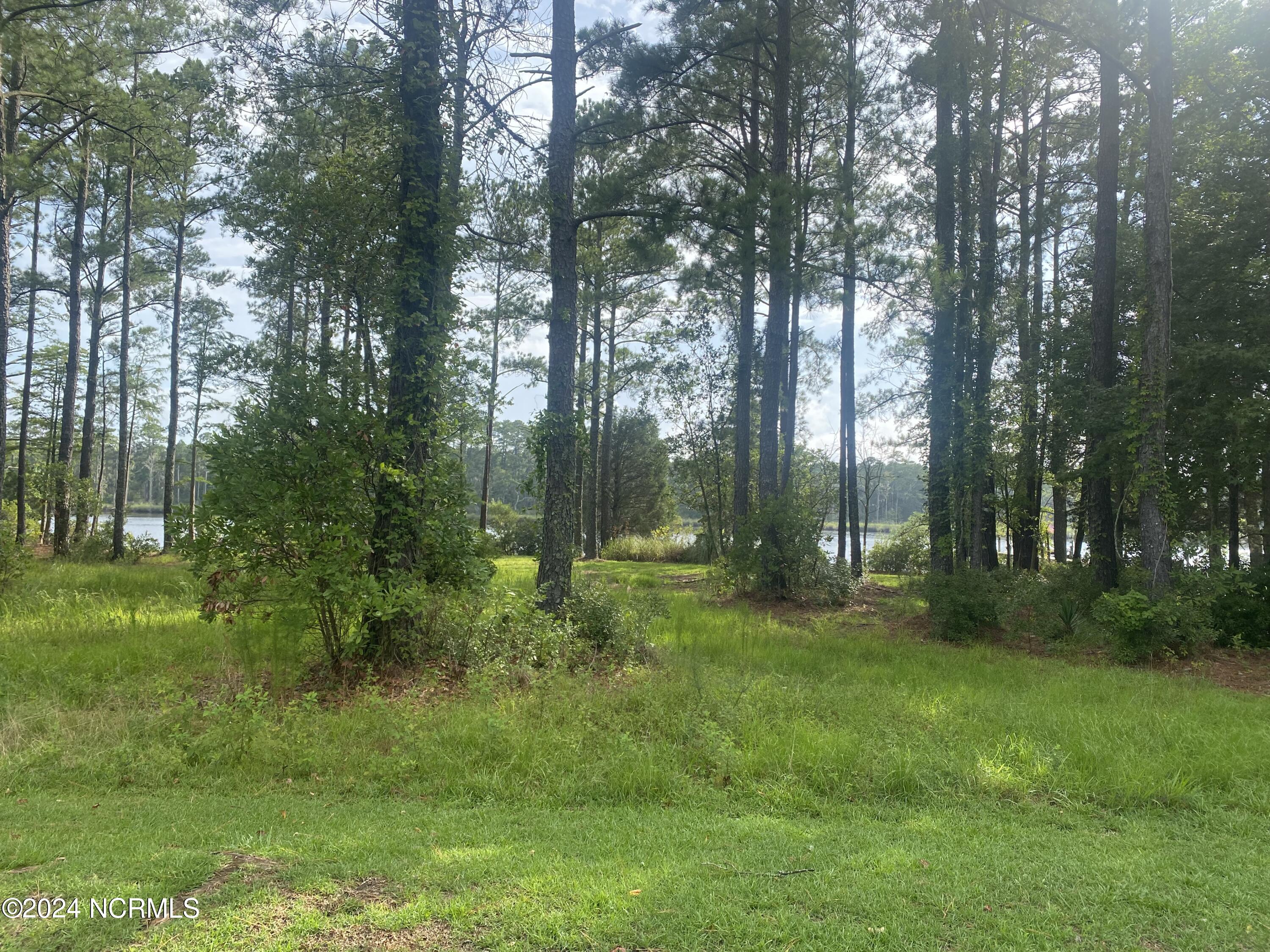 5314 Trade Winds Road Property Photo 14