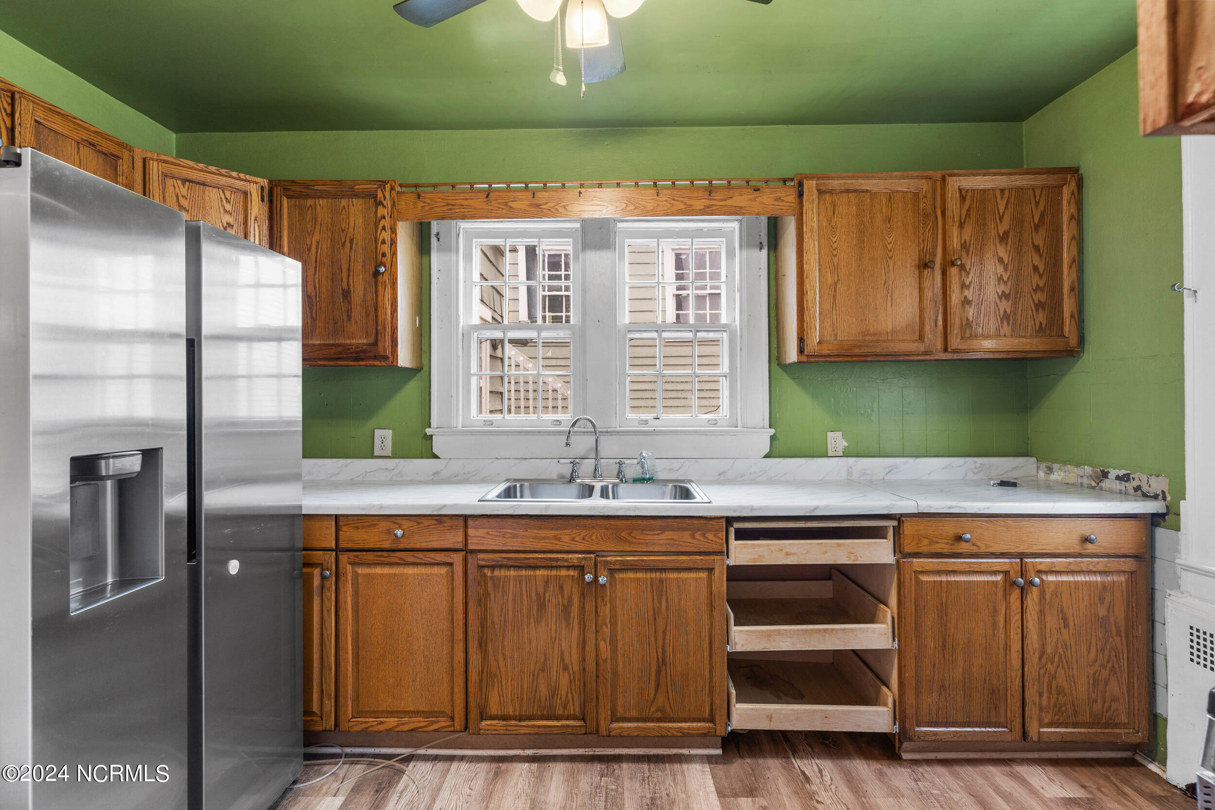 418 Orange Street Property Photo 15