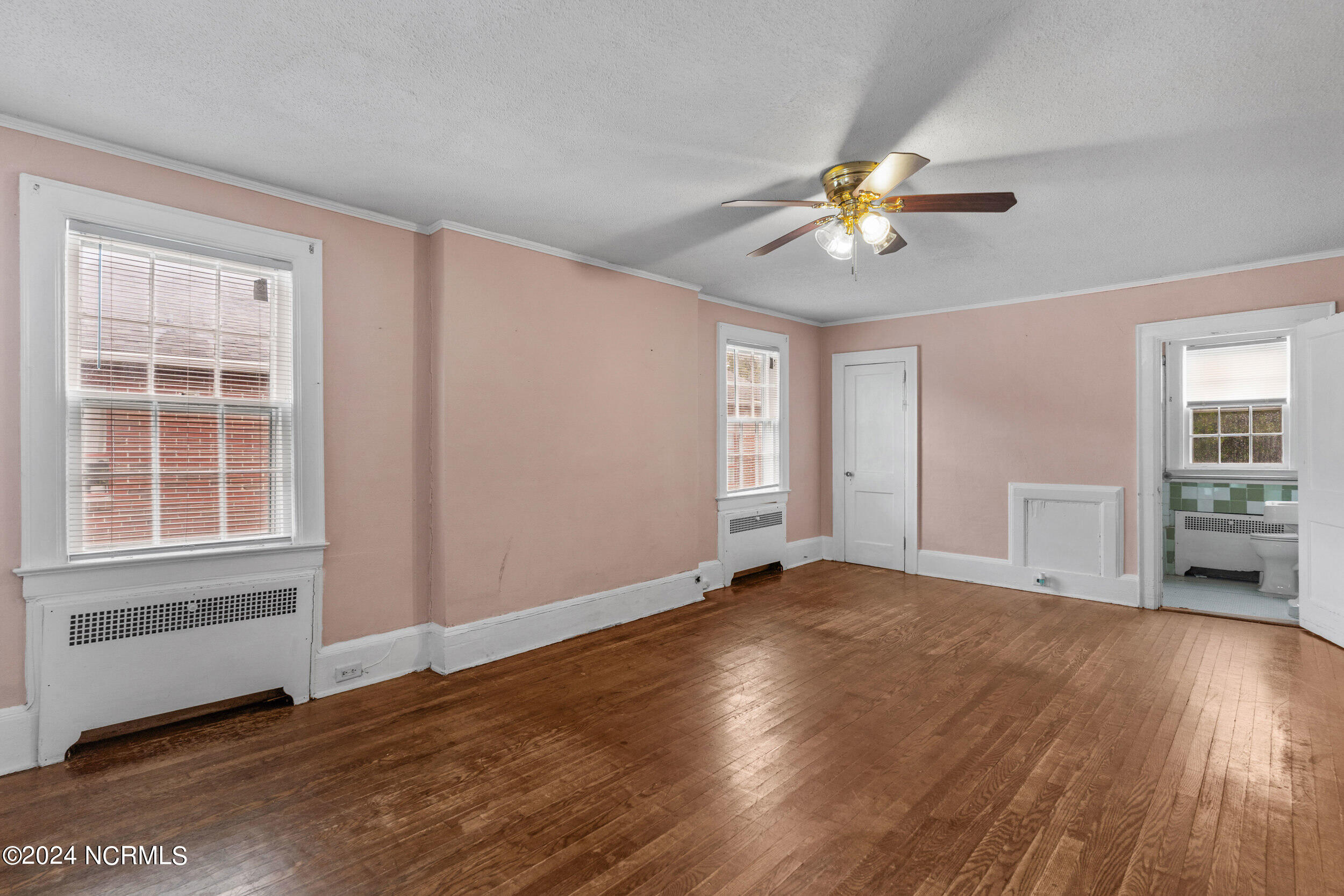 418 Orange Street Property Photo 26