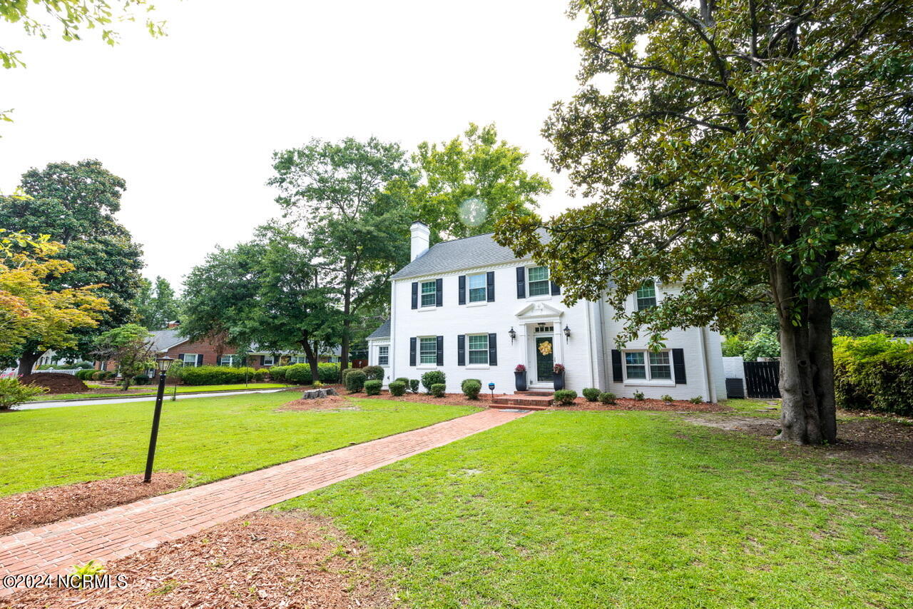 1048 E Rock Spring Road Property Photo 3