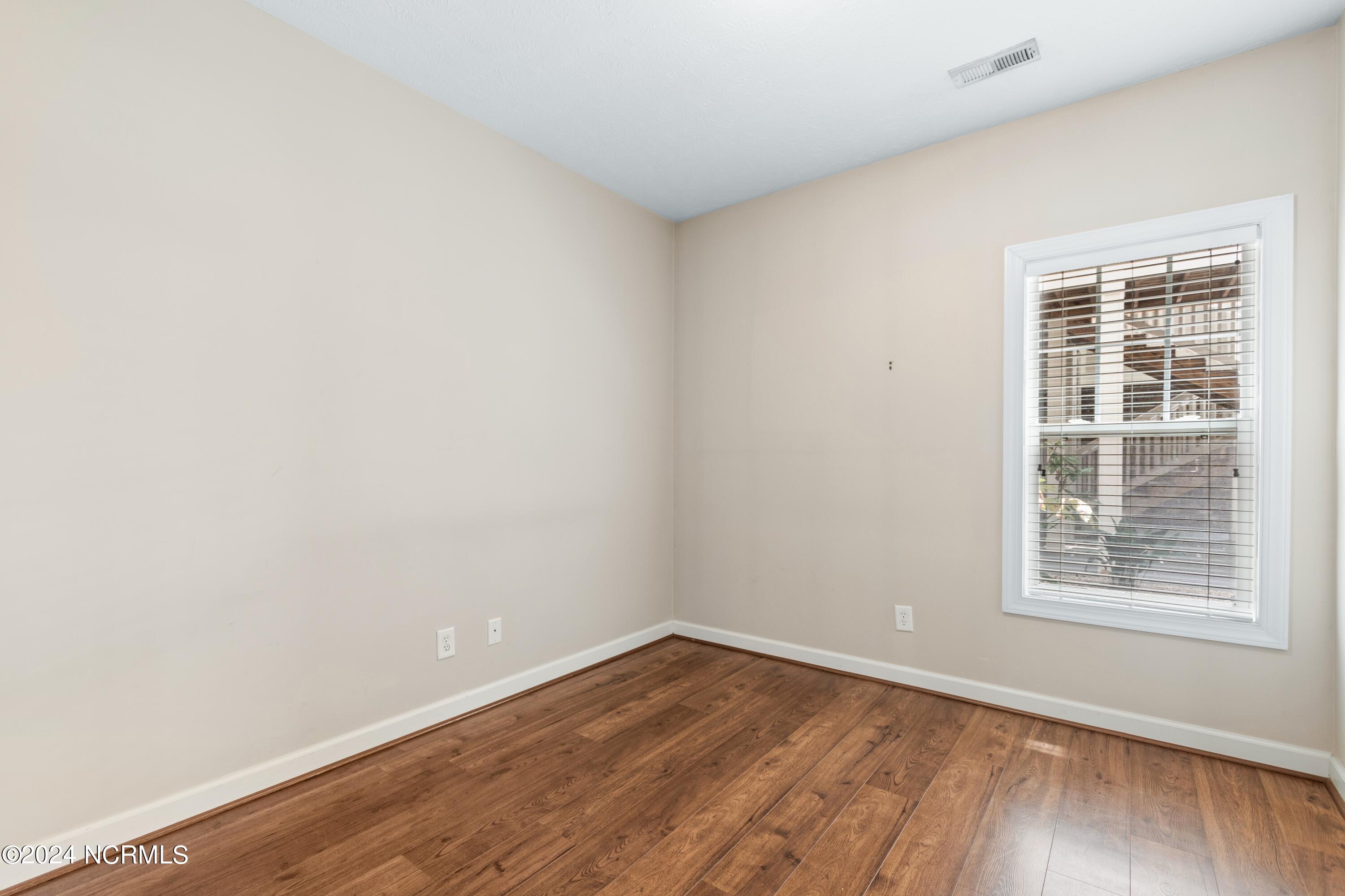 7827 High Market Street Unit 3 Property Photo 23