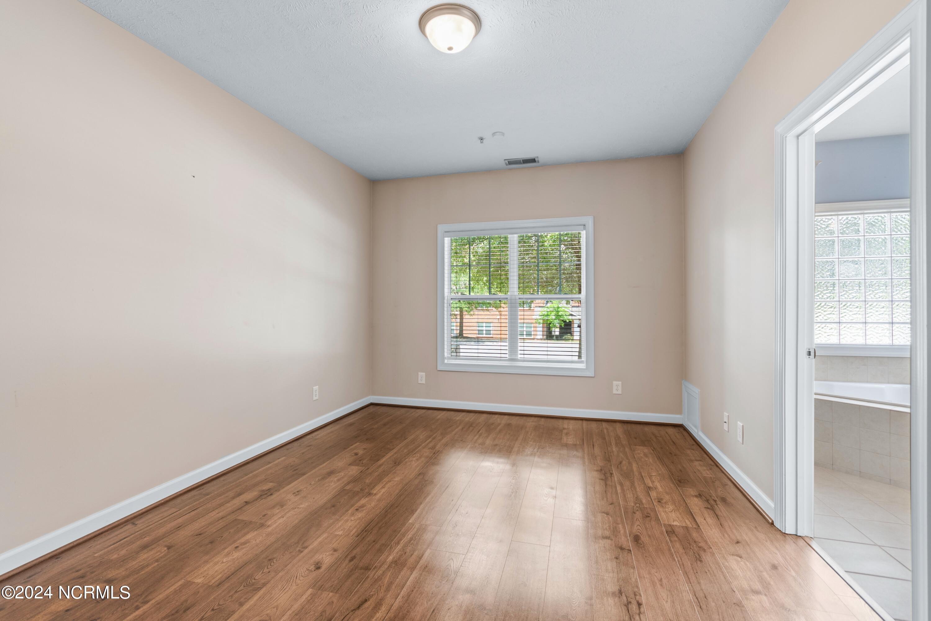 7827 High Market Street Unit 3 Property Photo 28