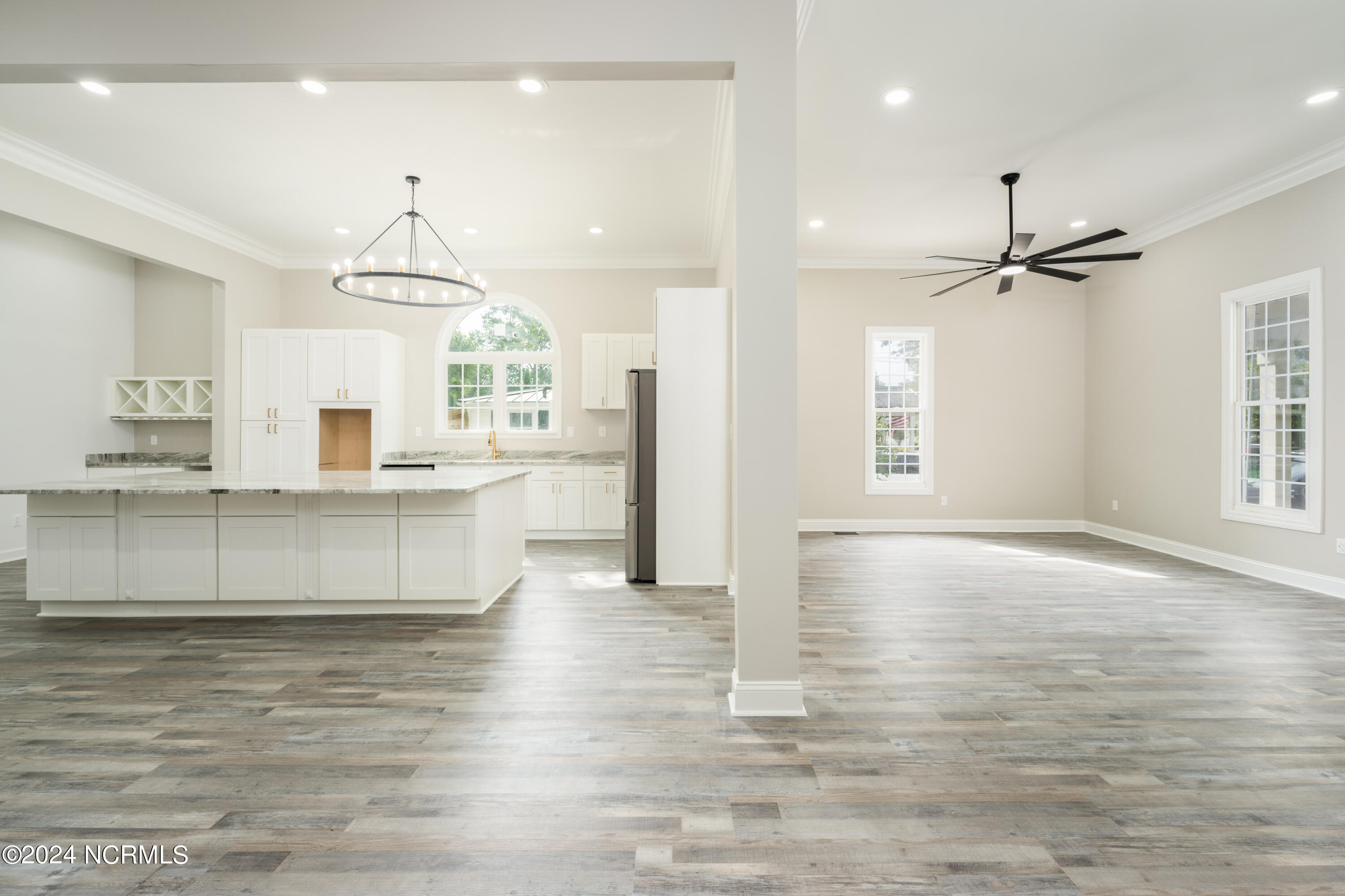 108 E Hargett Street Property Photo 16