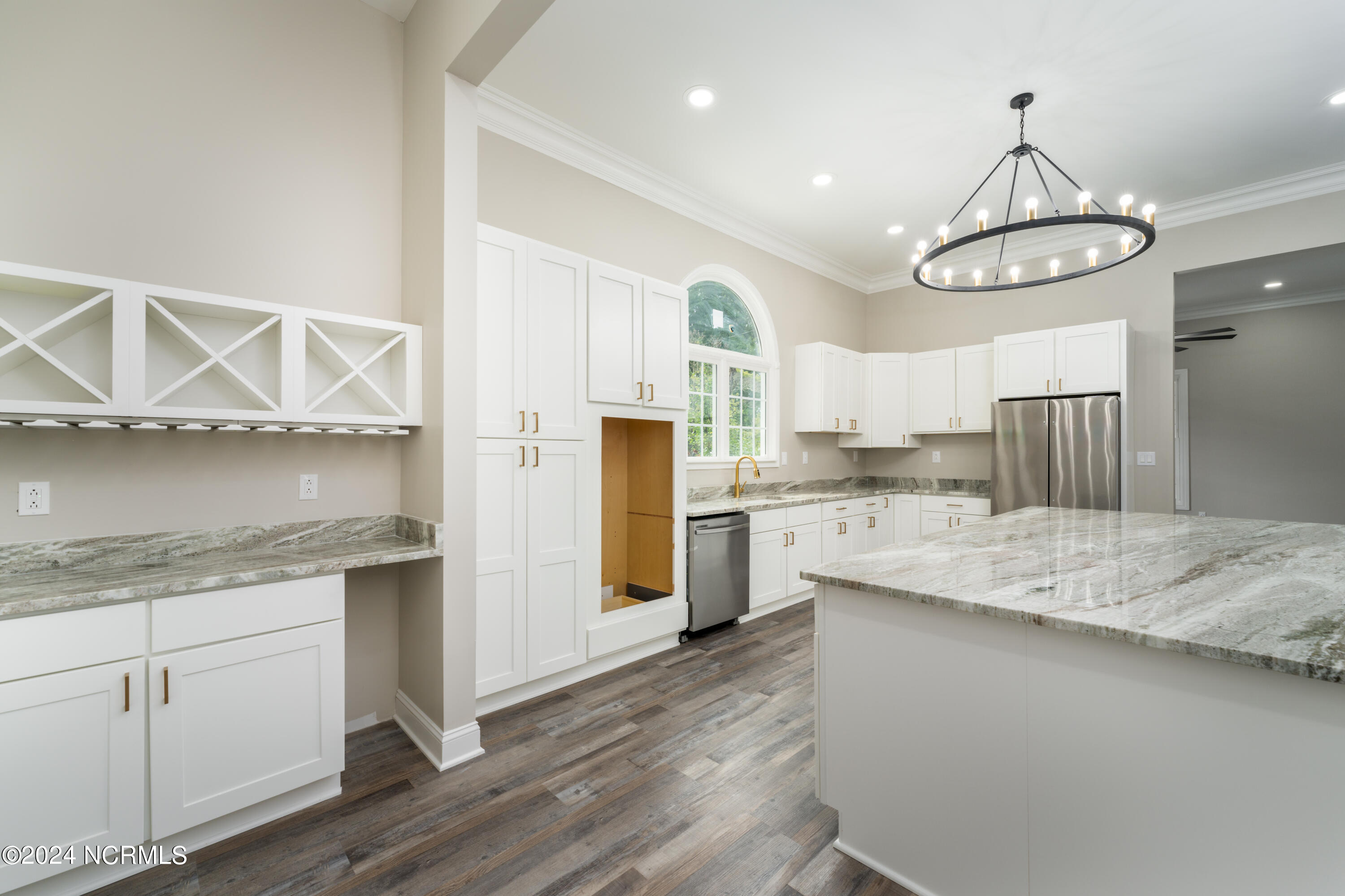 108 E Hargett Street Property Photo 18