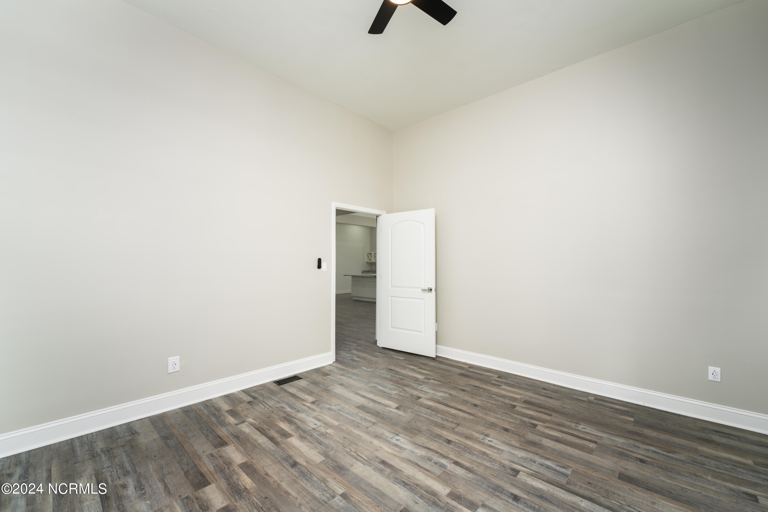 108 E Hargett Street Property Photo 30