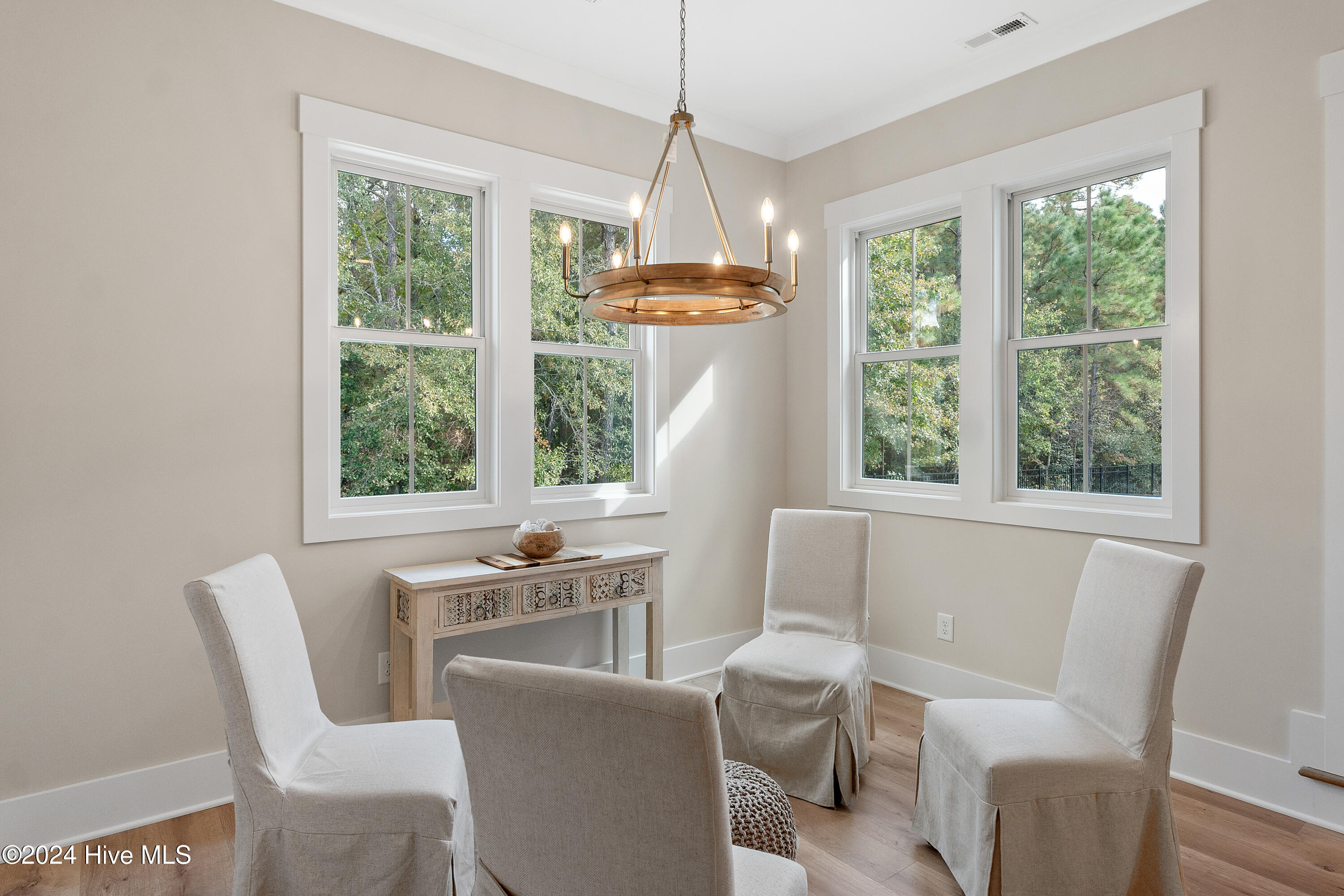 3756 Friendly Orange Court Property Photo 6