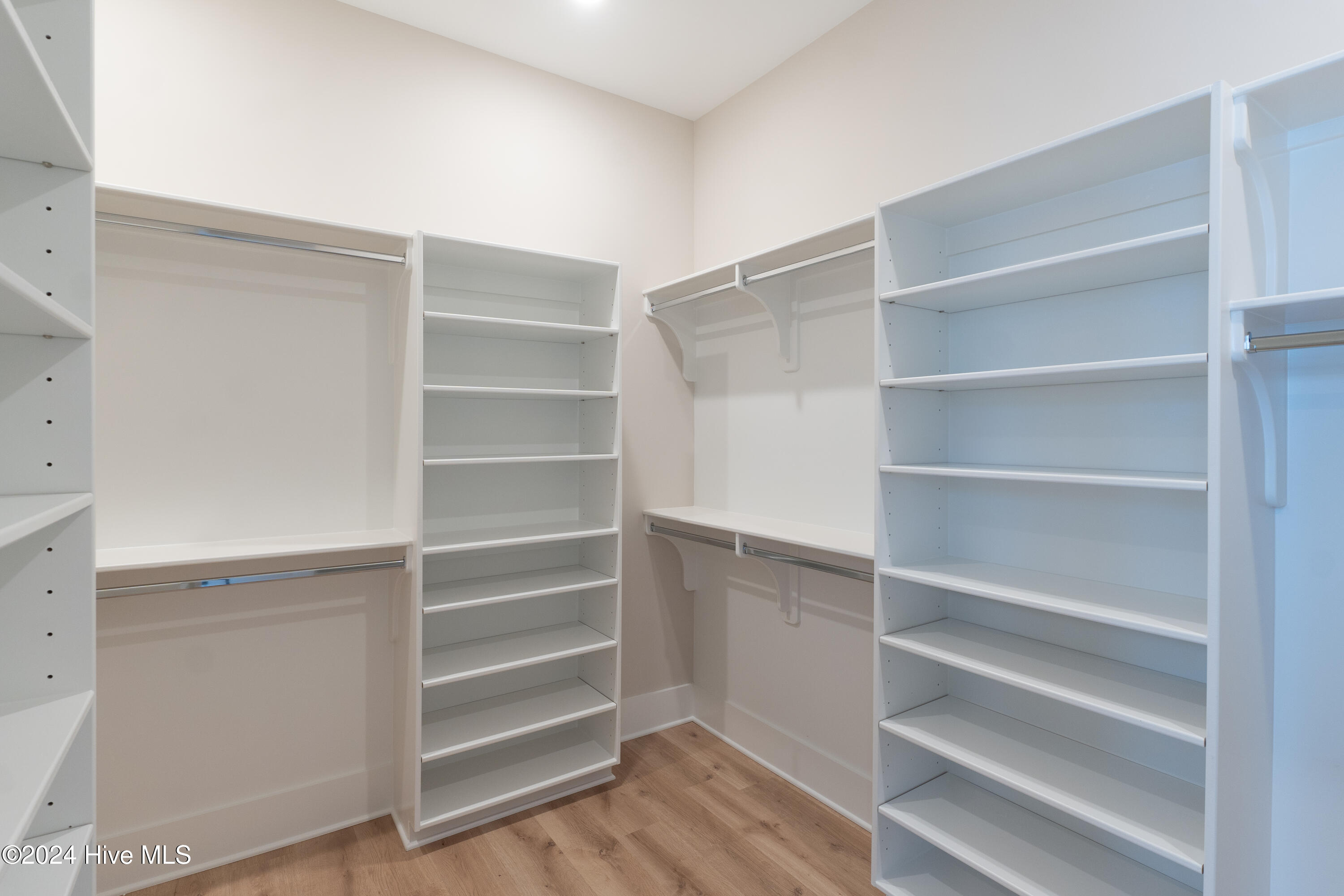3756 Friendly Orange Court Property Photo 26