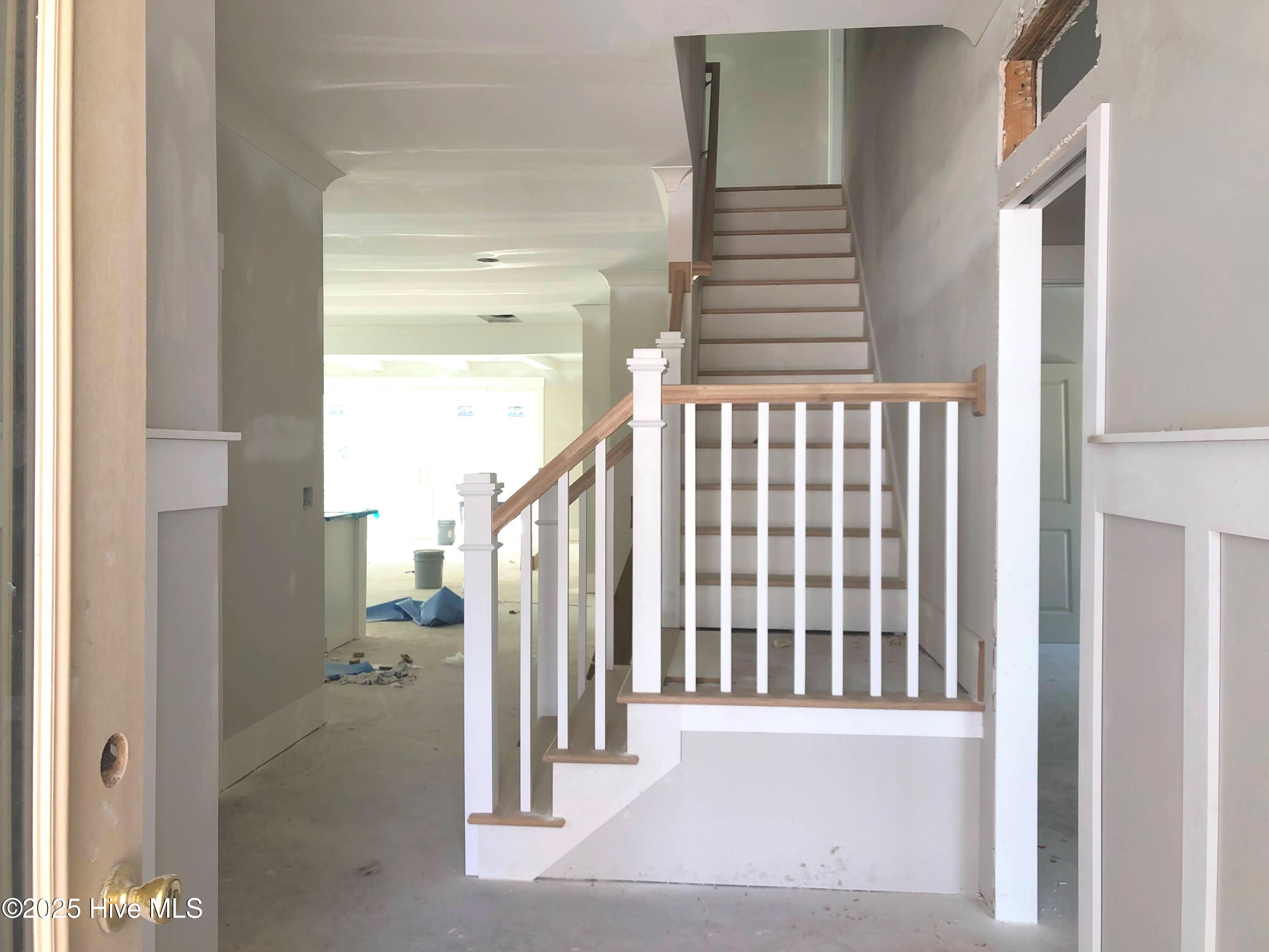2311 Crescent Bay Drive Property Photo 5