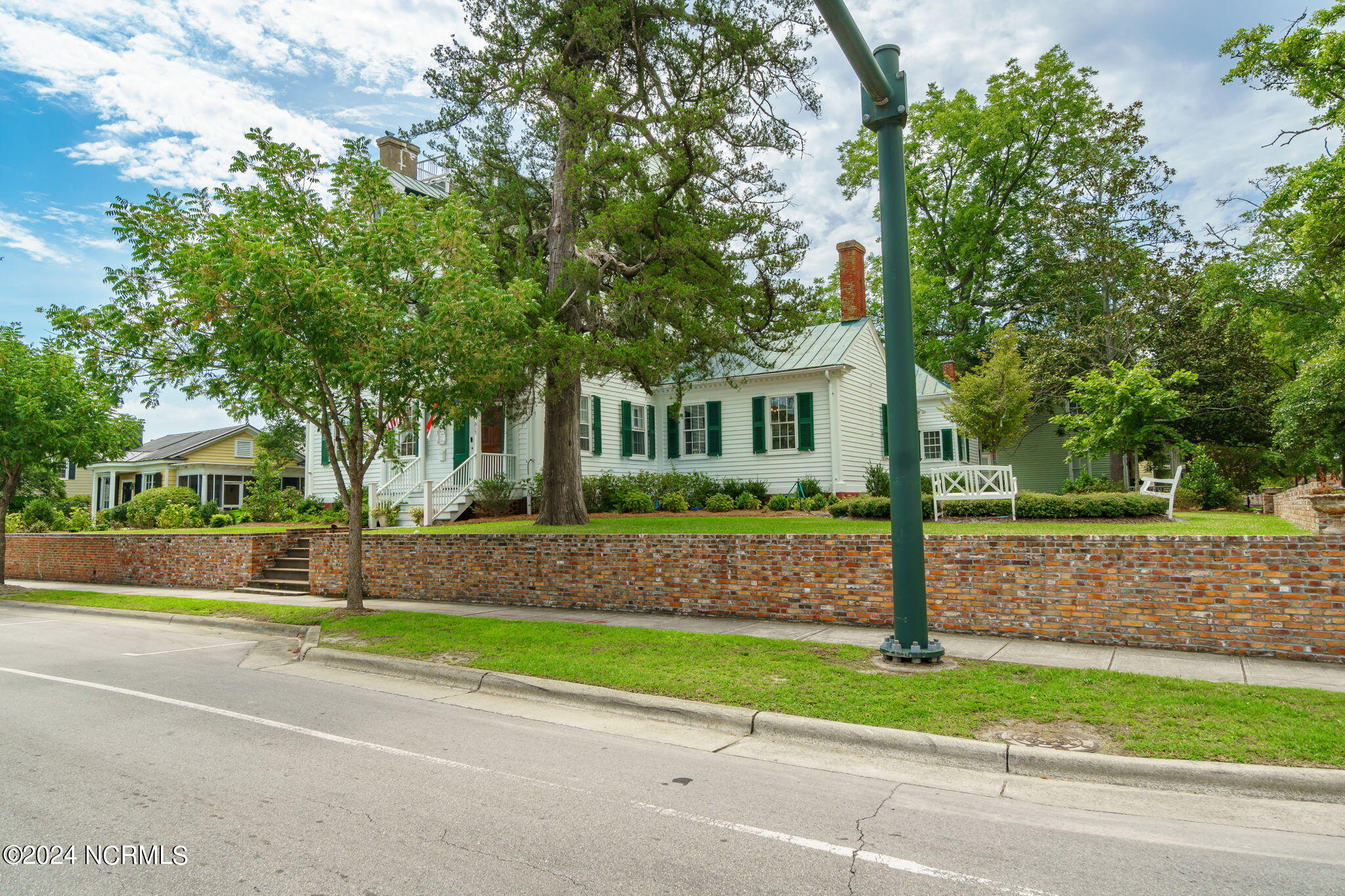 613 Broad Street Property Photo 53
