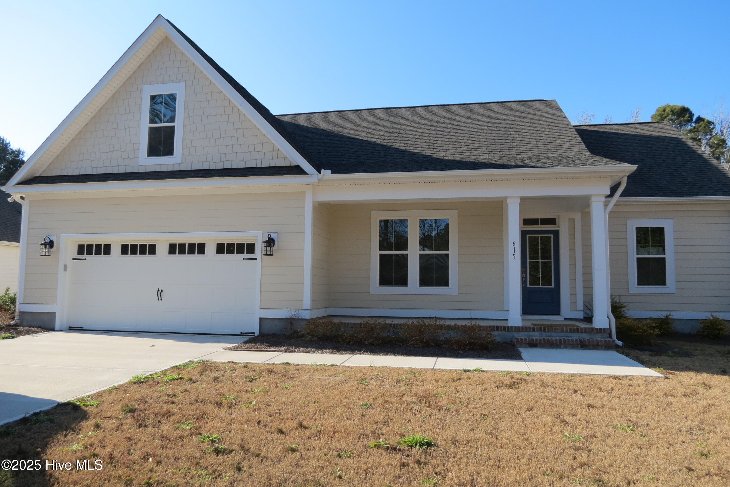 615 Windward Drive Property Photo 3