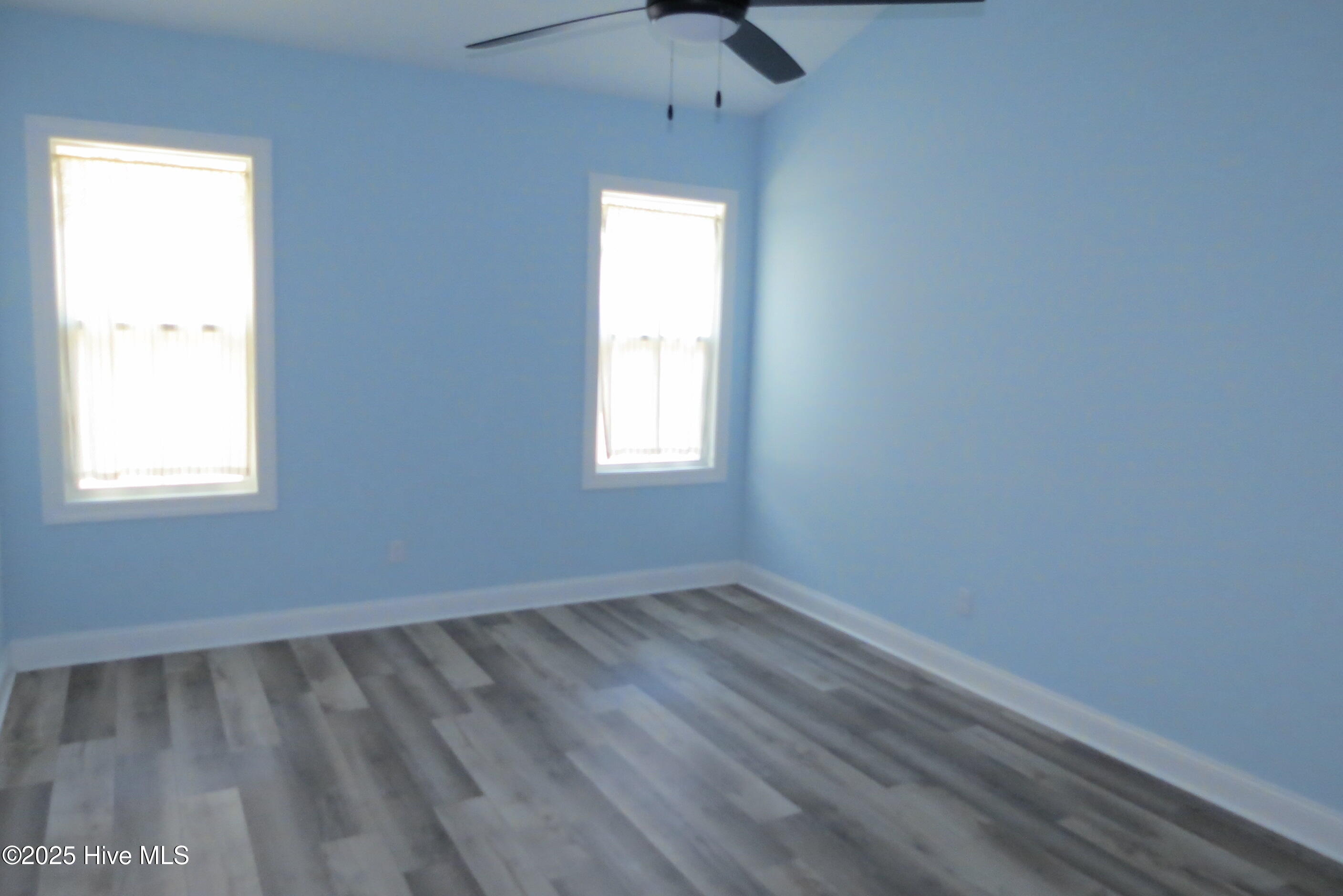 615 Windward Drive Property Photo 16