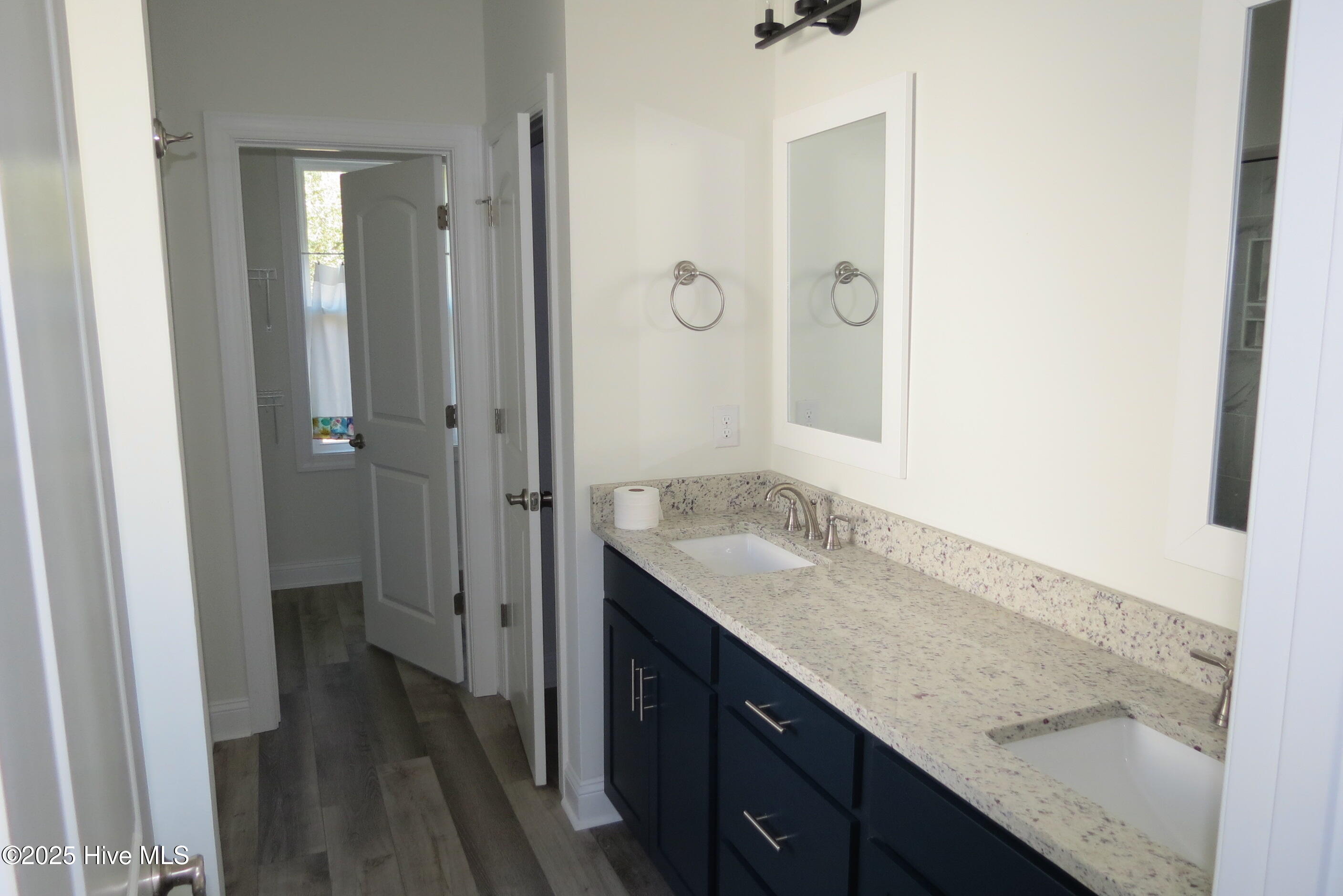 615 Windward Drive Property Photo 20