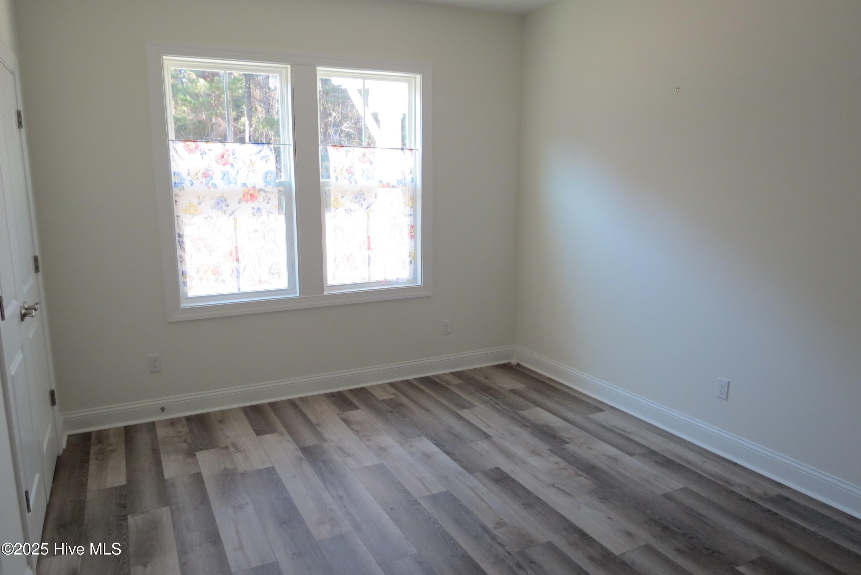 615 Windward Drive Property Photo 30