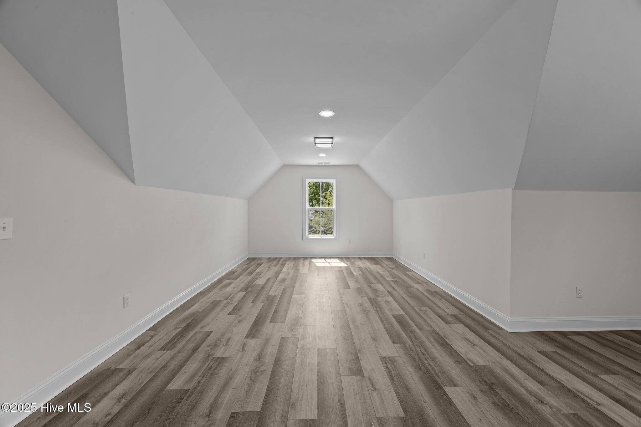 615 Windward Drive Property Photo 80
