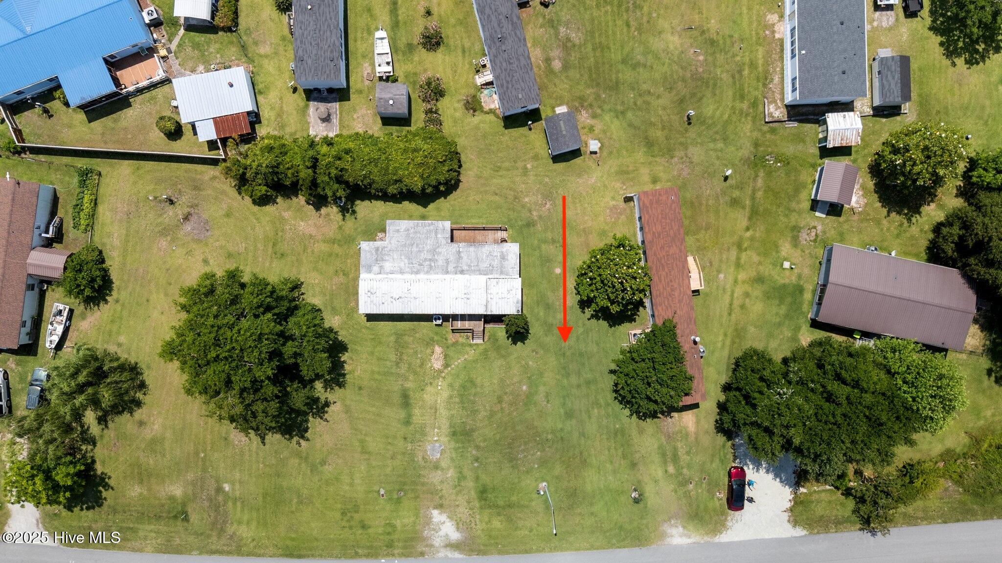 1136 &1132 Glancy Road Property Photo 6