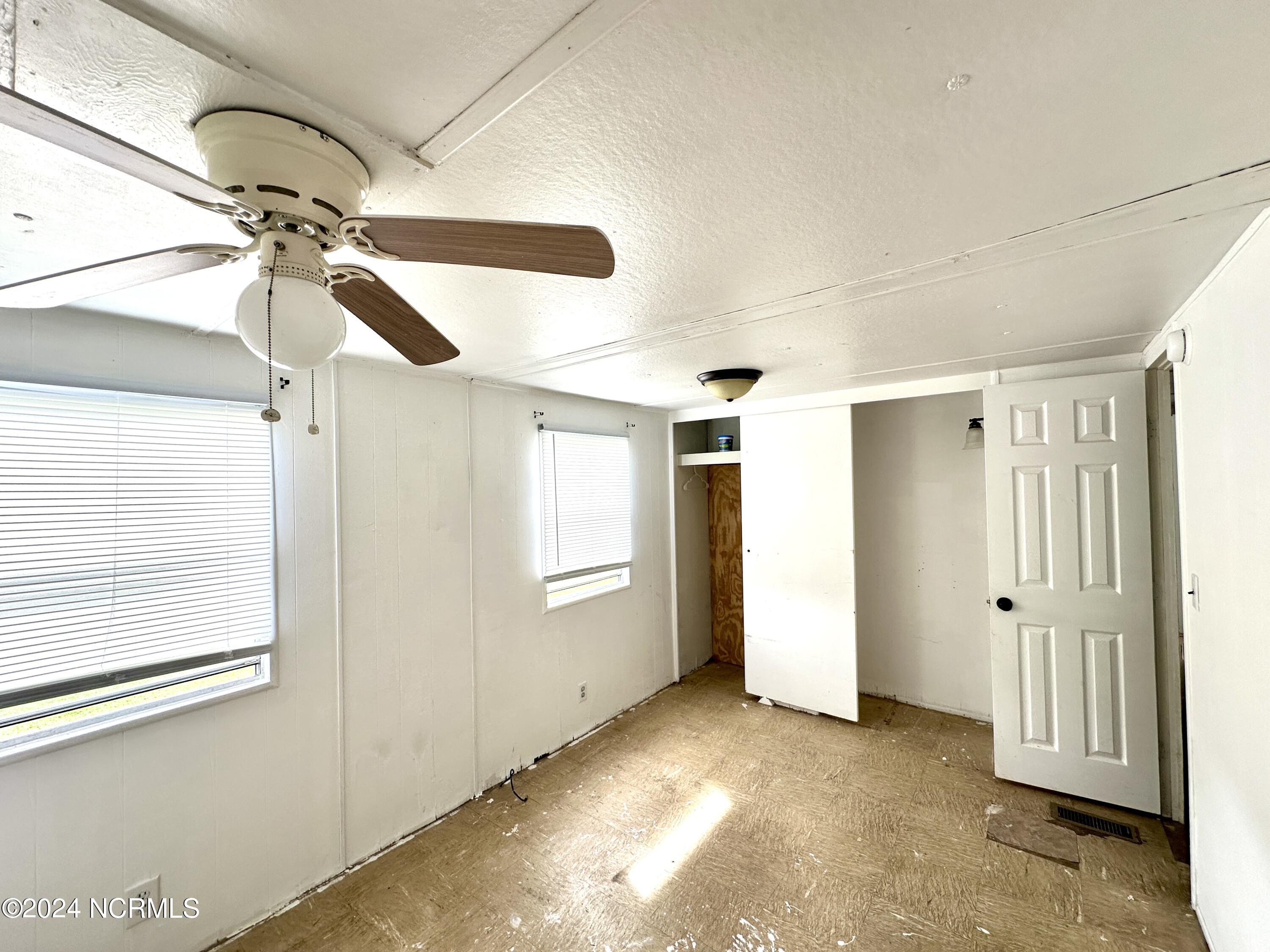 1136 &1132 Glancy Road Property Photo 24