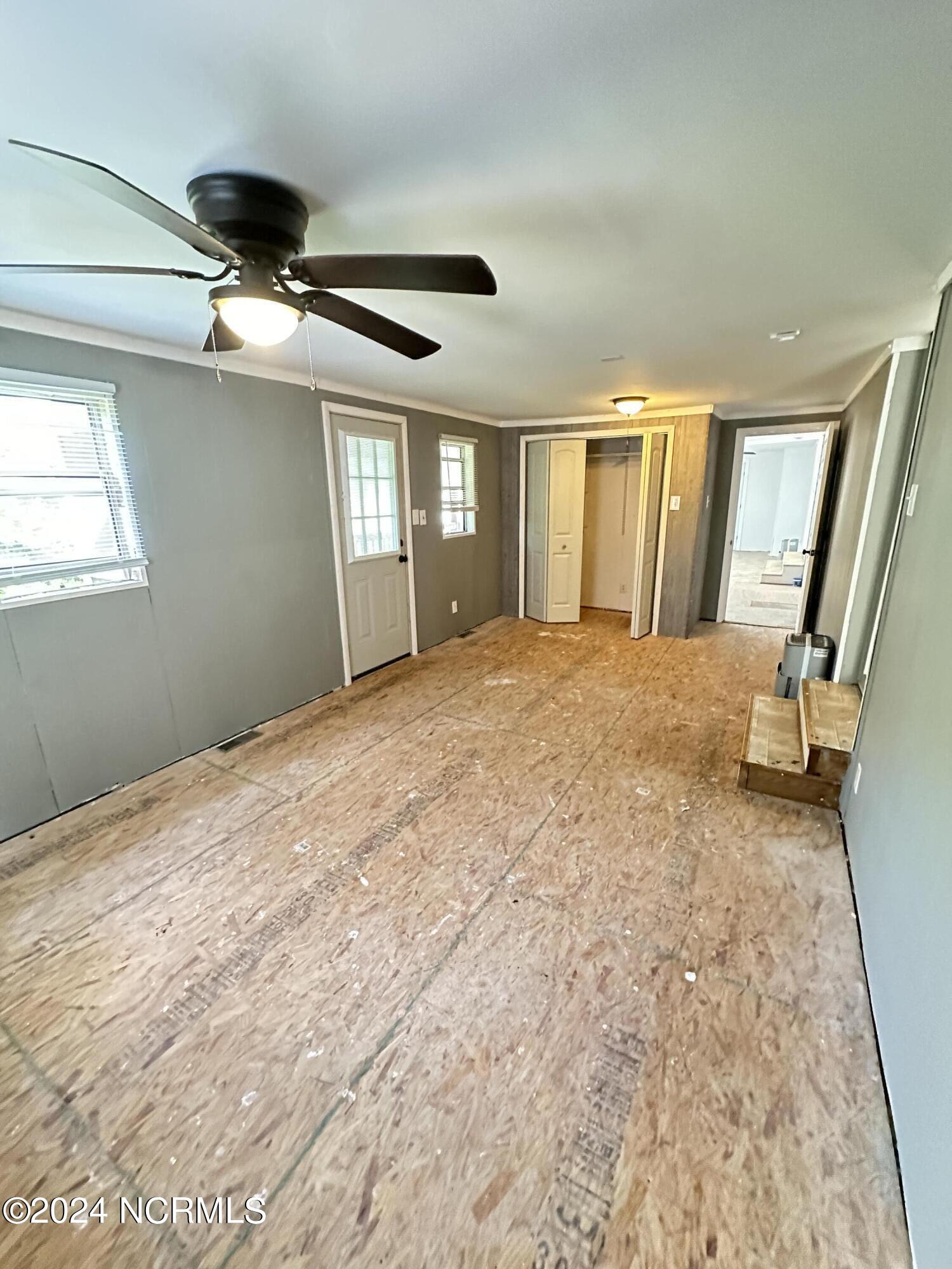 1136 &1132 Glancy Road Property Photo 28