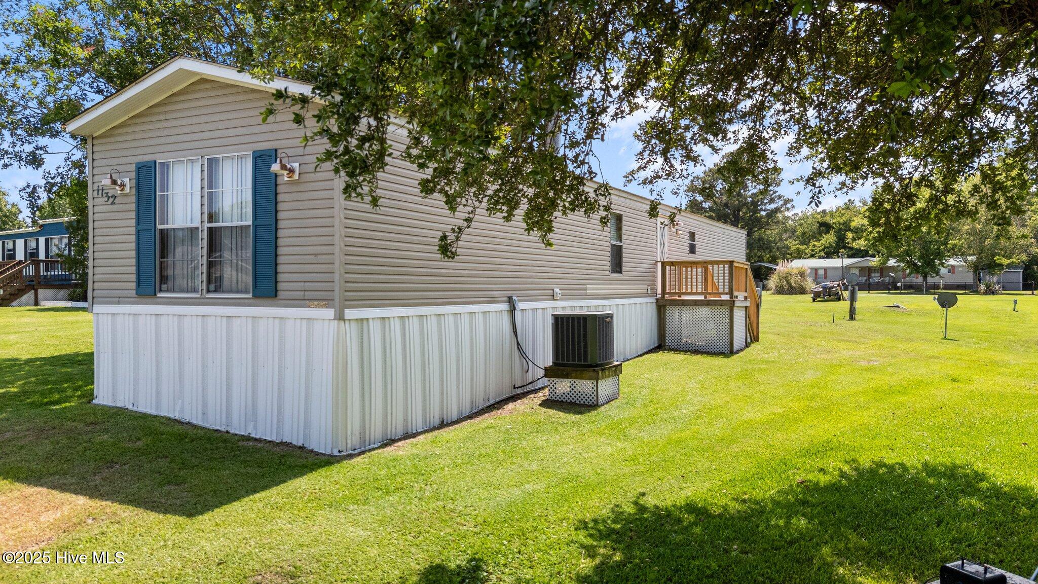 1136 &1132 Glancy Road Property Photo 34