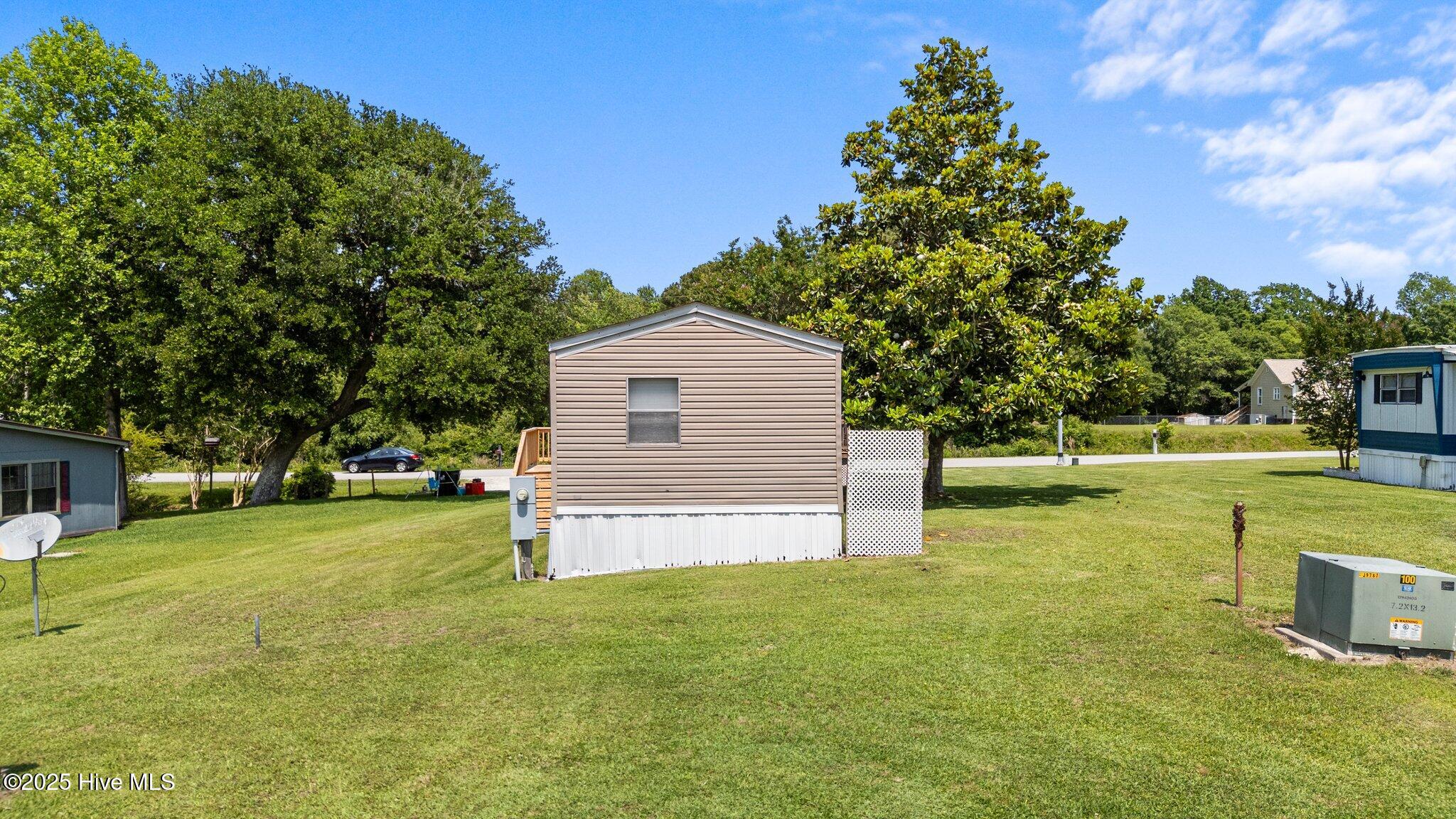 1136 &1132 Glancy Road Property Photo 35