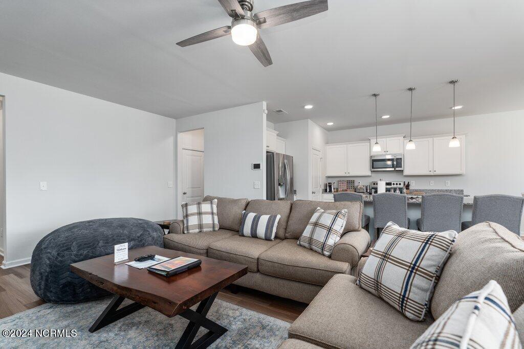 7125 Oxbow Lp Property Photo 10