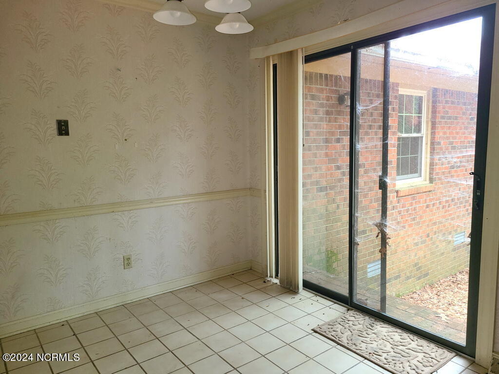 103 Creekview Lane Property Photo 15