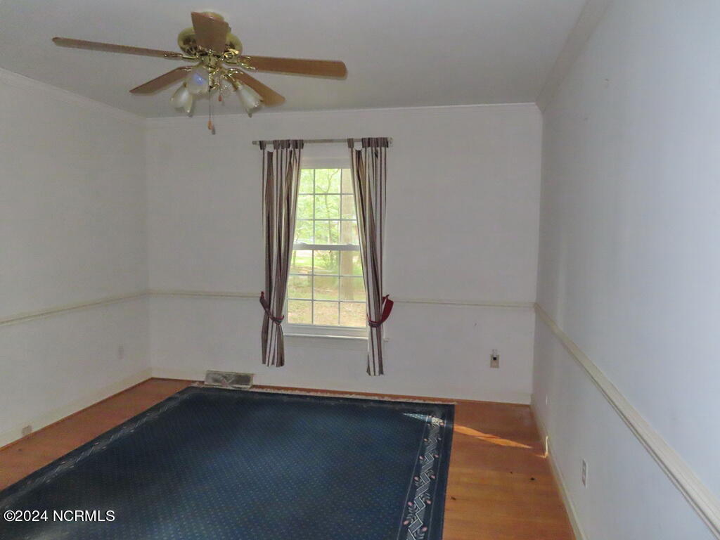 103 Creekview Lane Property Photo 16