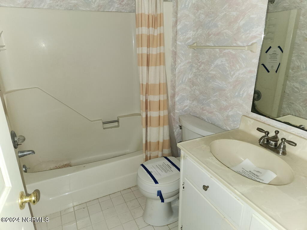 103 Creekview Lane Property Photo 31