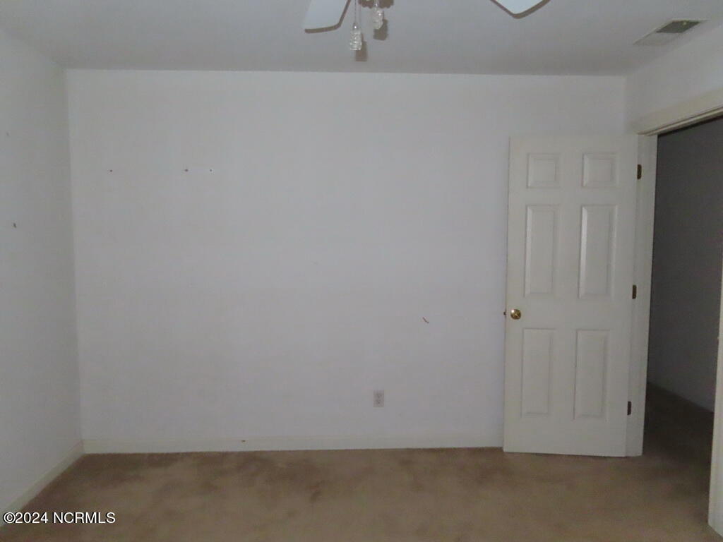 103 Creekview Lane Property Photo 33