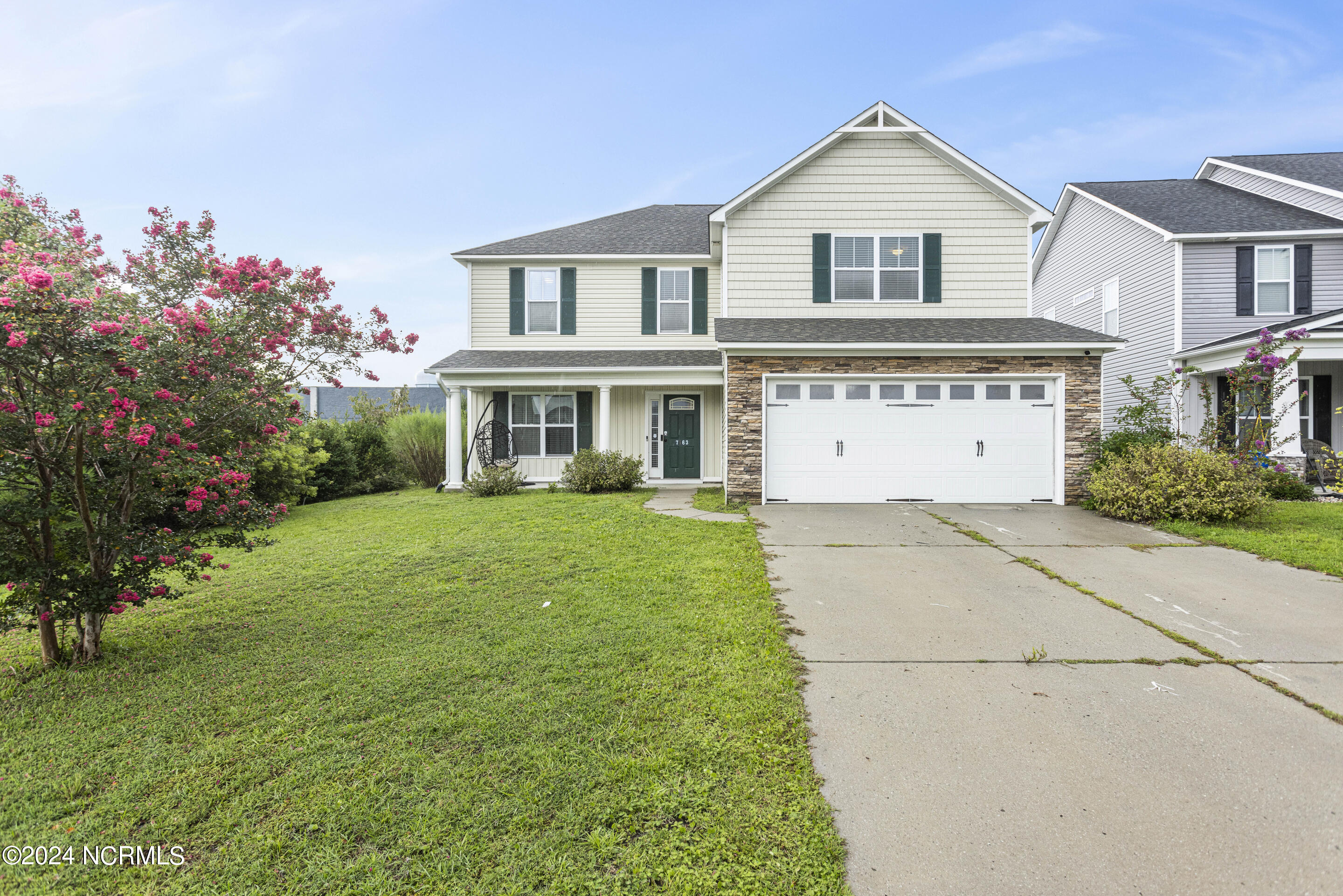 7163 Savanna Run Loop Property Photo 1