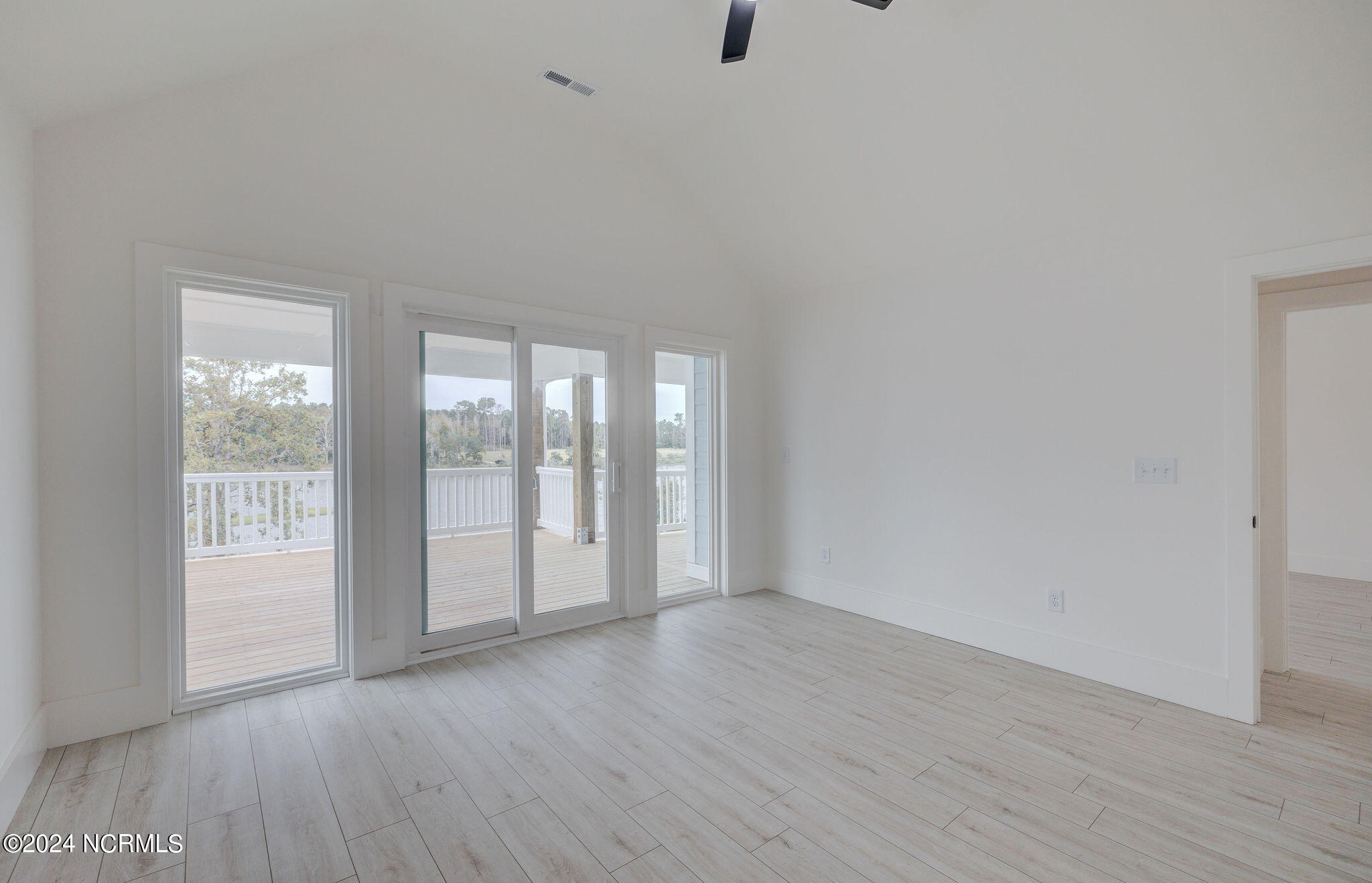 13 E Cannon Cove Property Photo 24