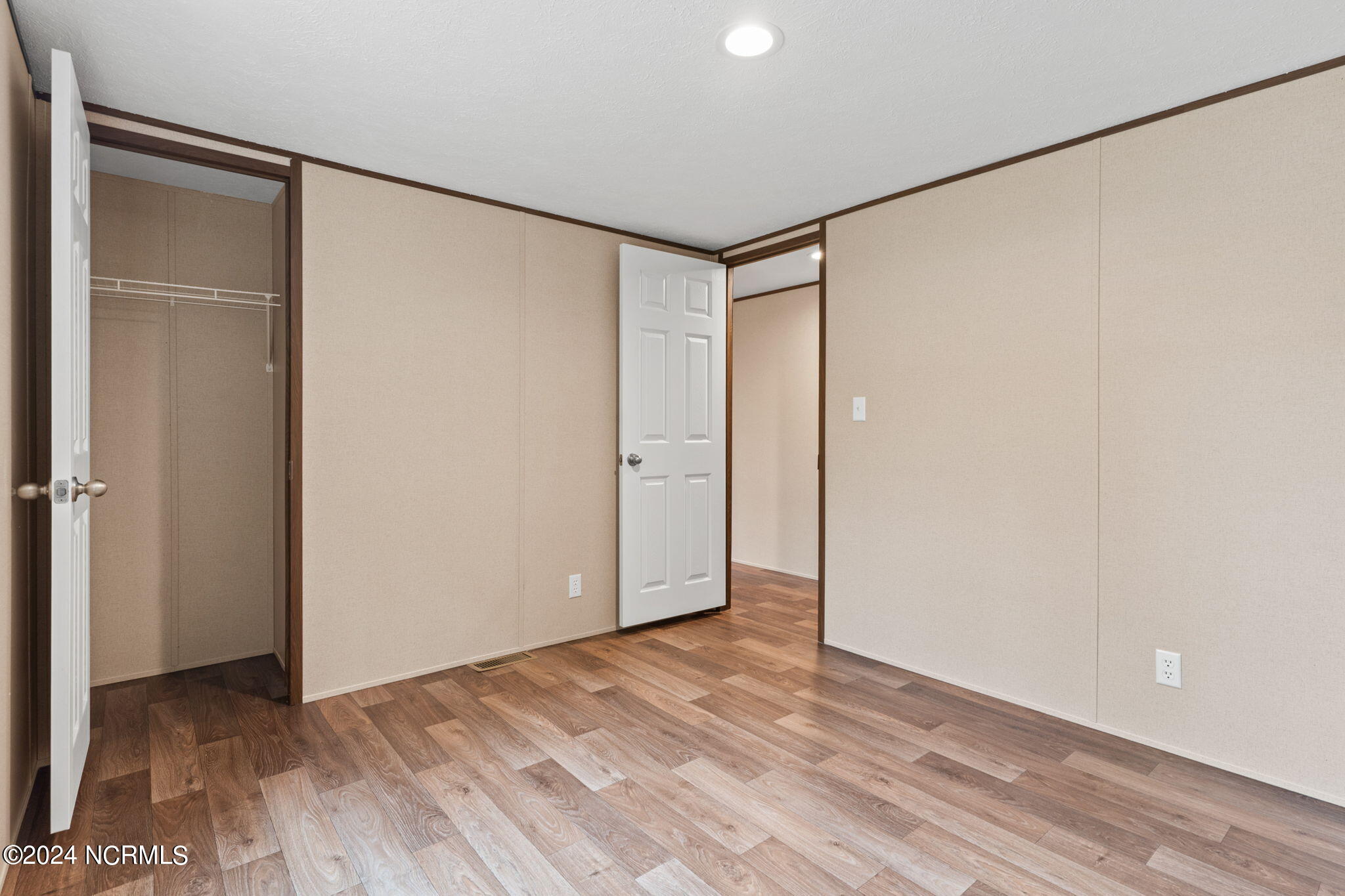 1404 Mockingbird Place Property Photo 16