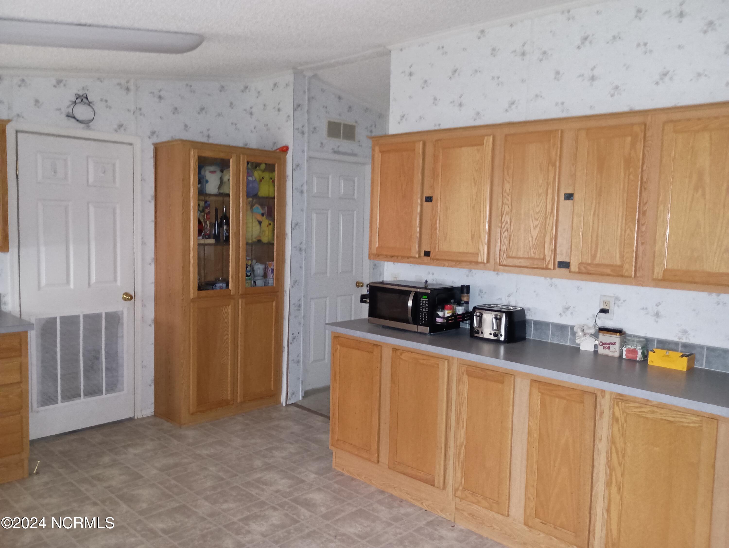810 Topsail Greens Drive Property Photo 10